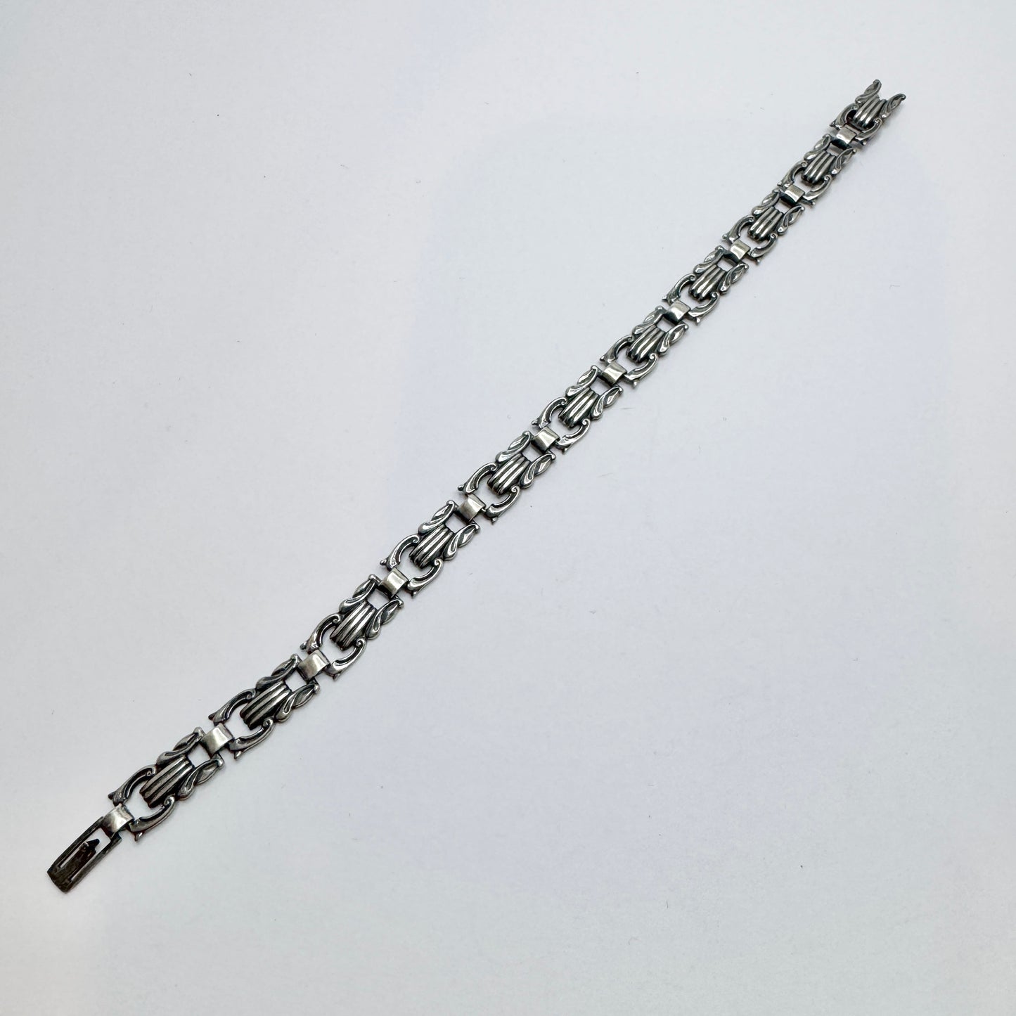 Vintage c 1950s. Sterling Silver Bracelet.