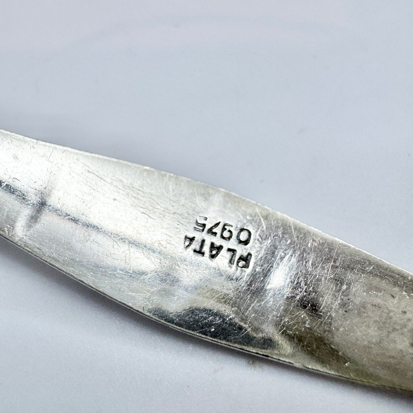 South America , Vintage Sterling Silver Stone Inlay Bangle Bracelet.