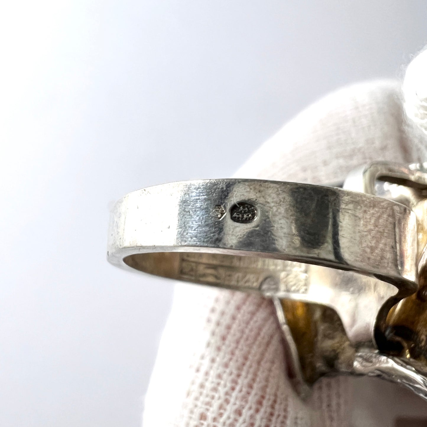 Erik Granit, Finland year 1970. Vintage Brutalist Kinetic Sterling Silver Ring.