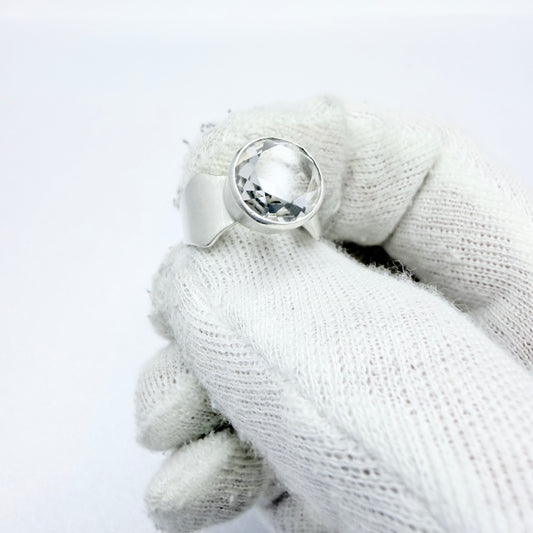Vintage 1950-60s Solid Silver Rock Crystal Ring.