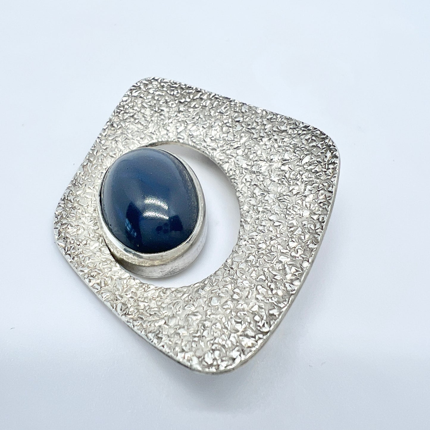 Victor Janson, Sweden 1971 Sterling Silver Bergslagen-stone Brooch.