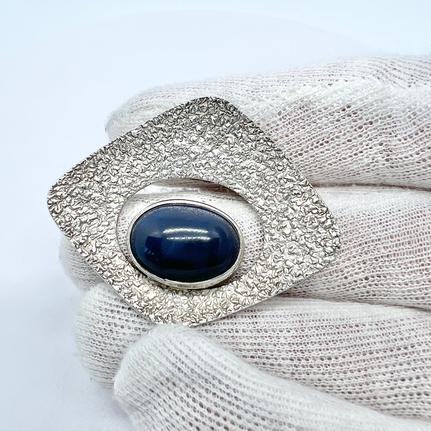 Victor Janson, Sweden 1971 Sterling Silver Bergslagen-stone Brooch.