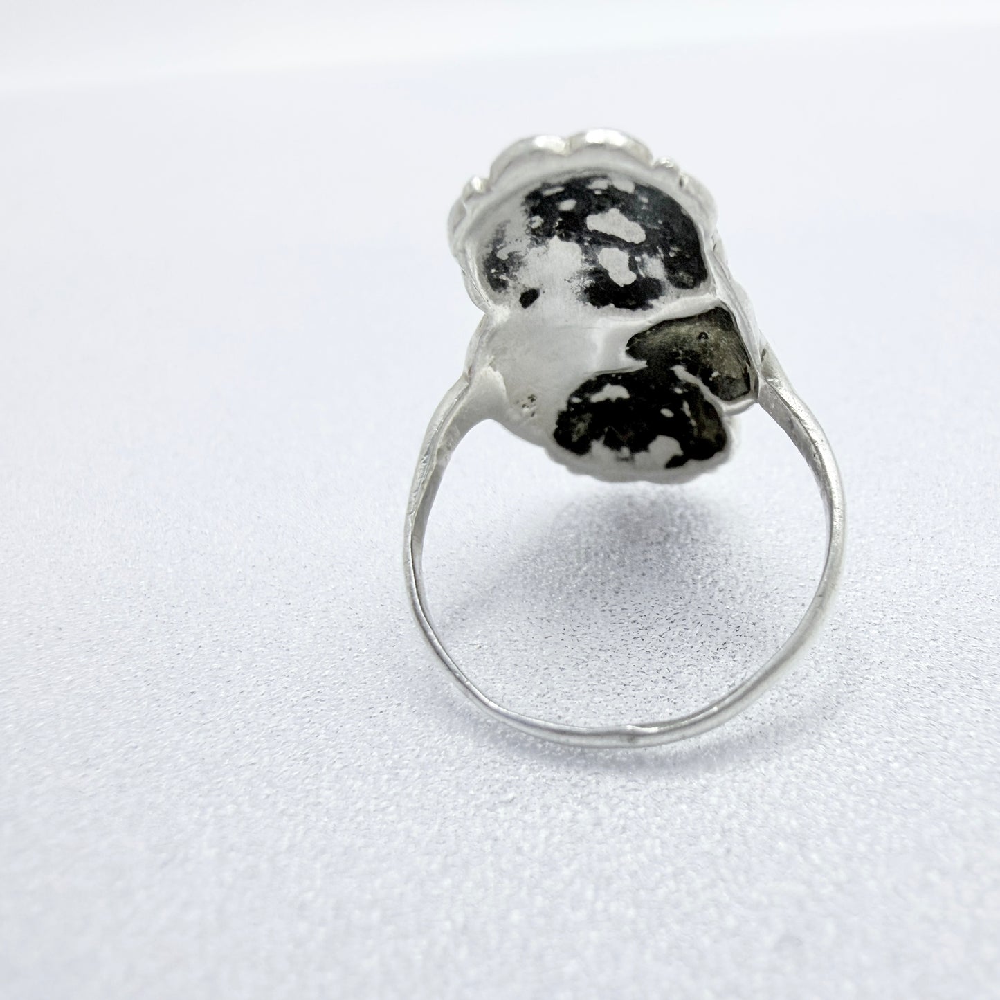Vintage 1940-50s. Solid Silver Flower Ring.
