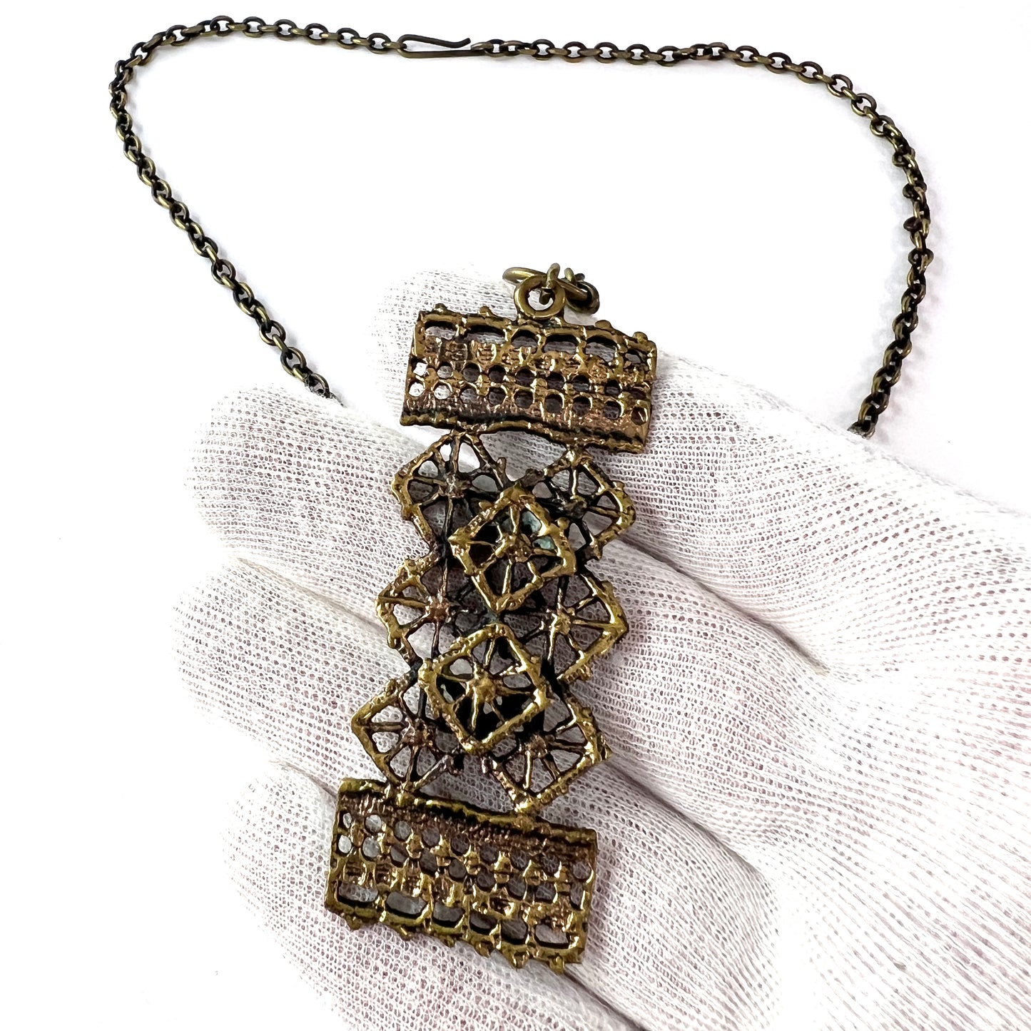 Pentti Sarpaneva, Finland 1960-70s. Bronze Pendant Necklace.