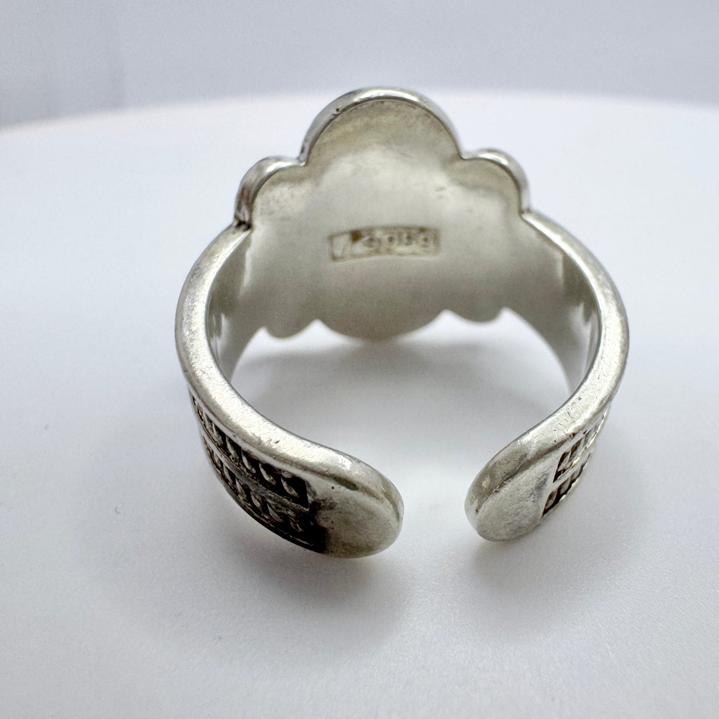 Sylvsmidja, Norway. Vintage Sterling Silver Tradtional Sami Laplander Ring.