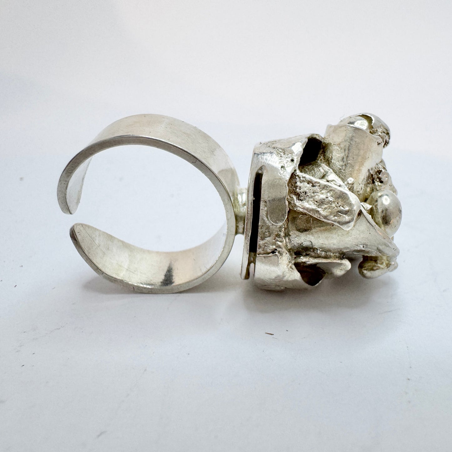 Nehl Faith-Ell, Sweden. Chunky Vintage Brutalist Sterling Silver Ring