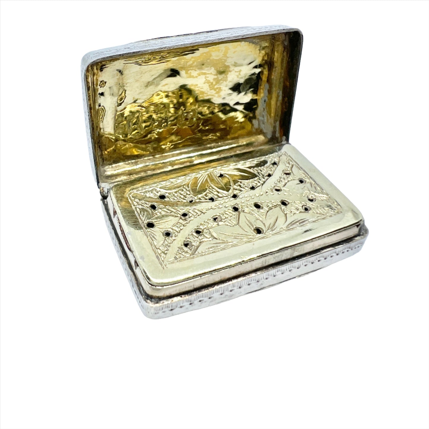 Edward Smith, Birmingham 1843. Antique Sterling Silver Vinaigrette Box.