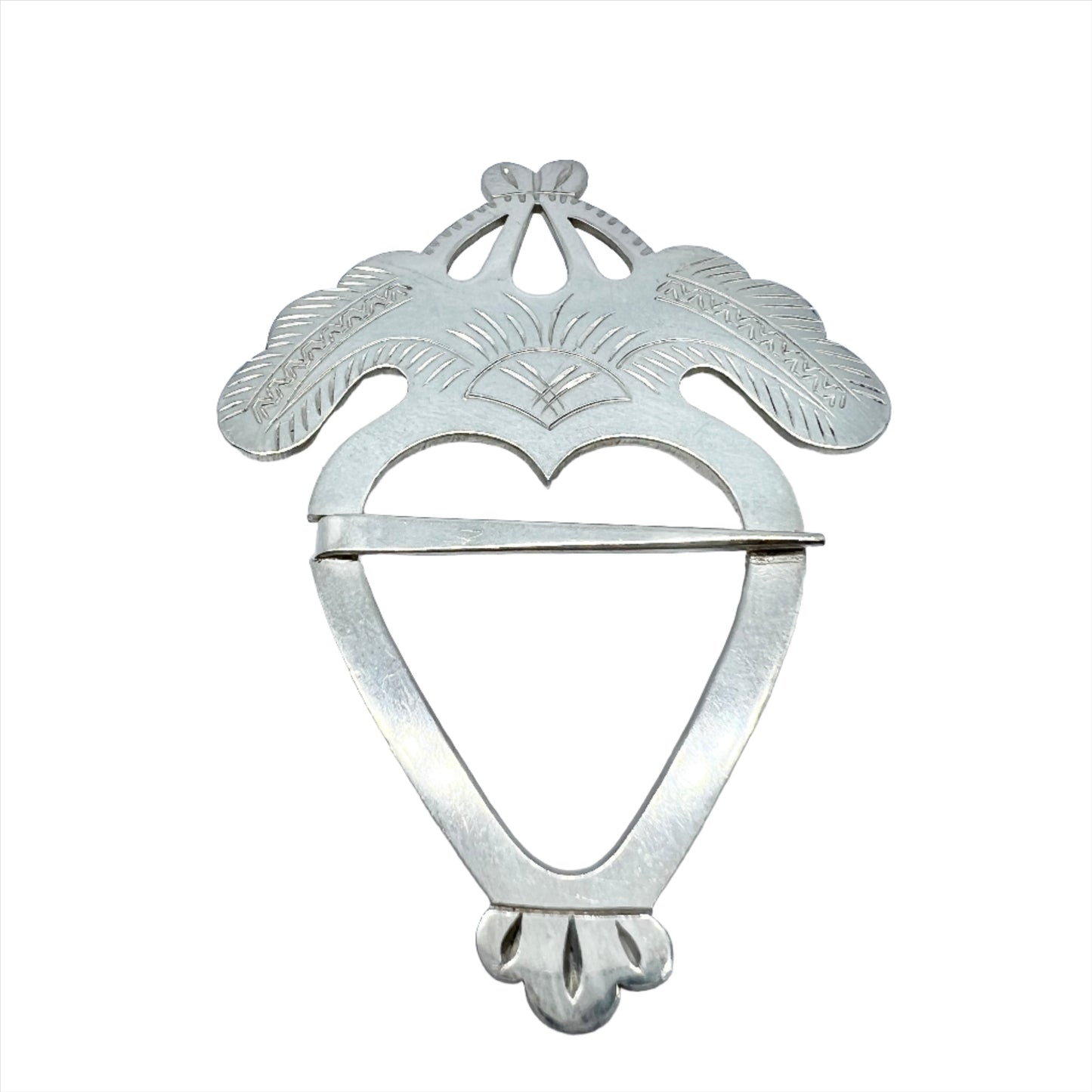 Sven G Gunnarsson, Sweden 1976. Vintage Sterling Silver Traditional Crowned Heart Brooch.