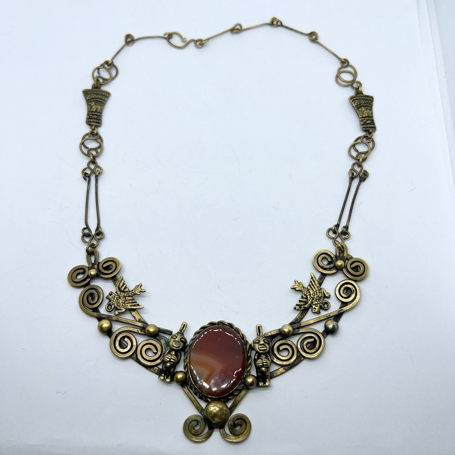 Africa. Vintage Yellow Metal Agate Necklace.