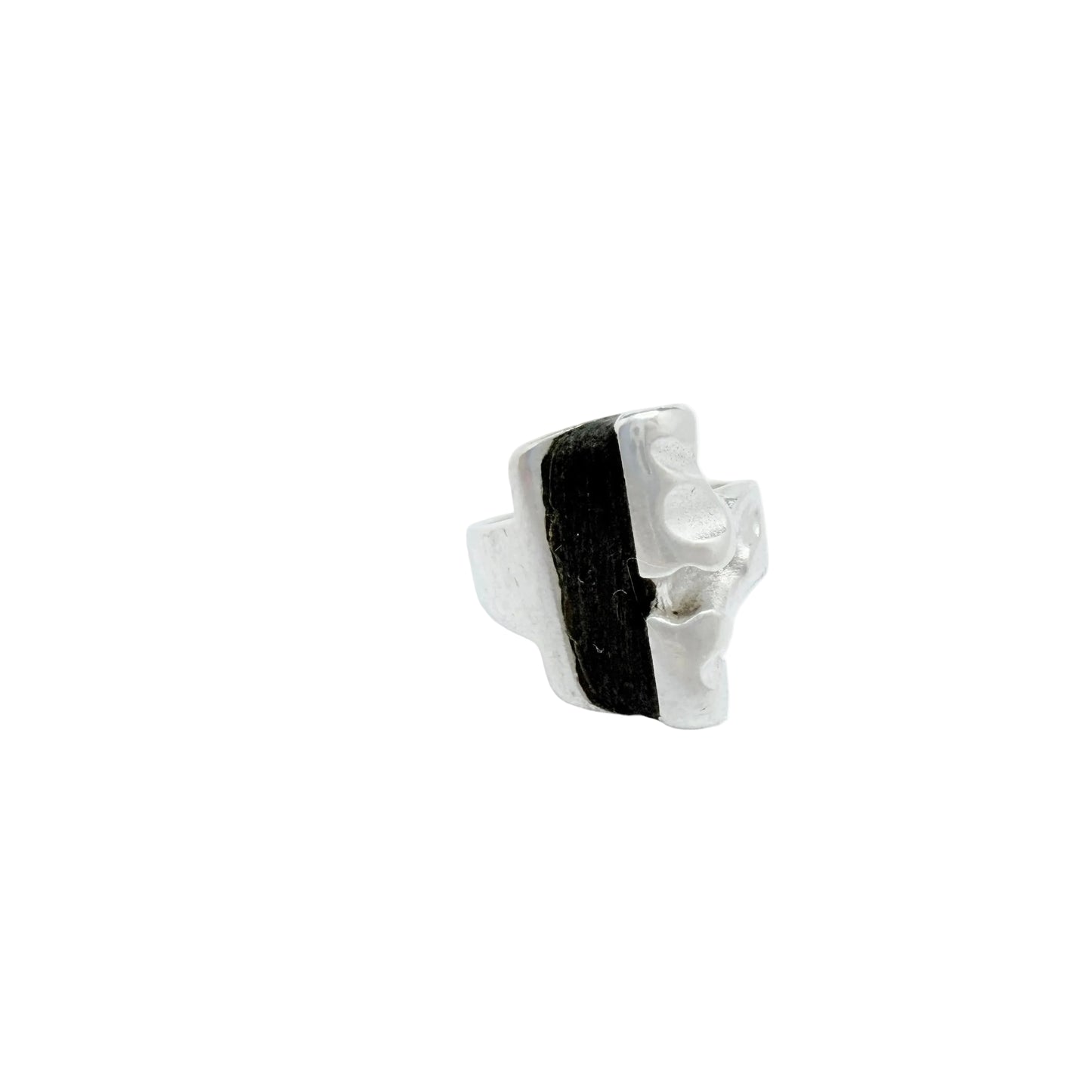 Zoltan Popovits for Lapponia, Finland 1980s. Vintage Sterling Silver Ebony Ring.