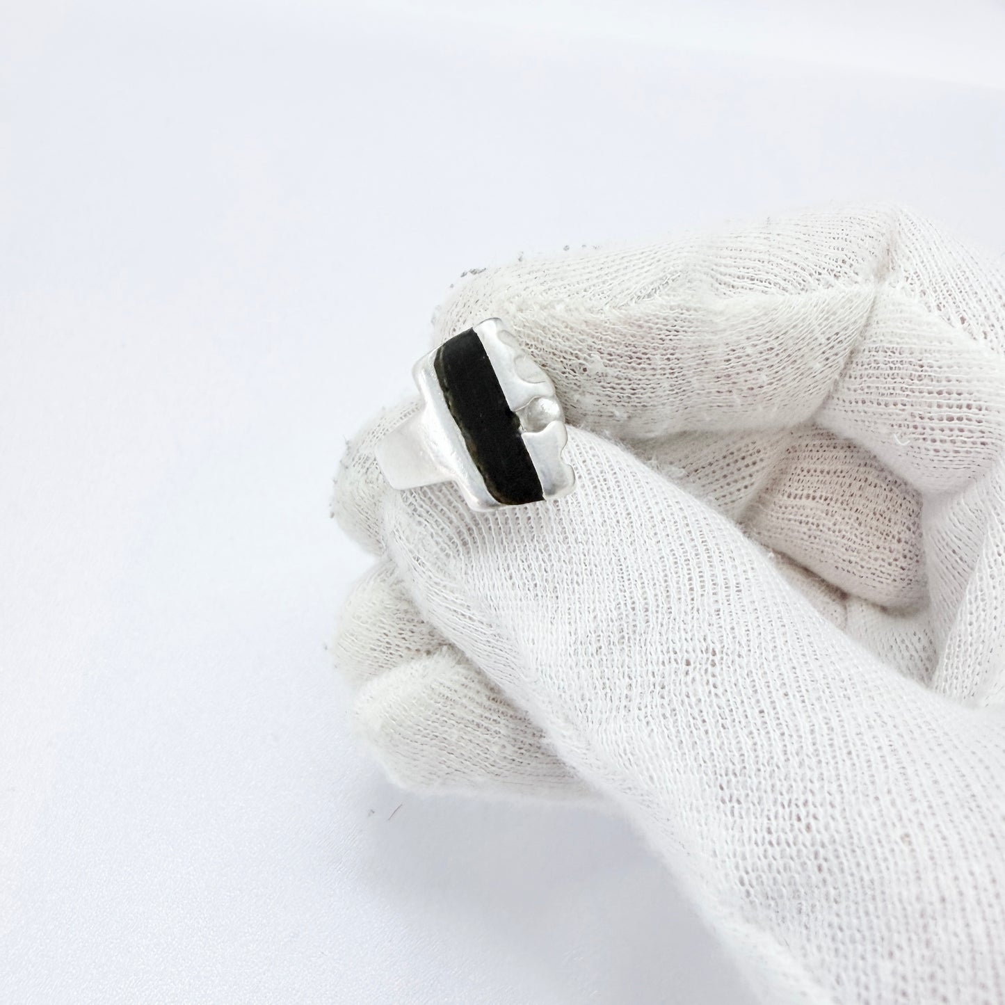 Zoltan Popovits for Lapponia, Finland 1980s. Vintage Sterling Silver Ebony Ring.