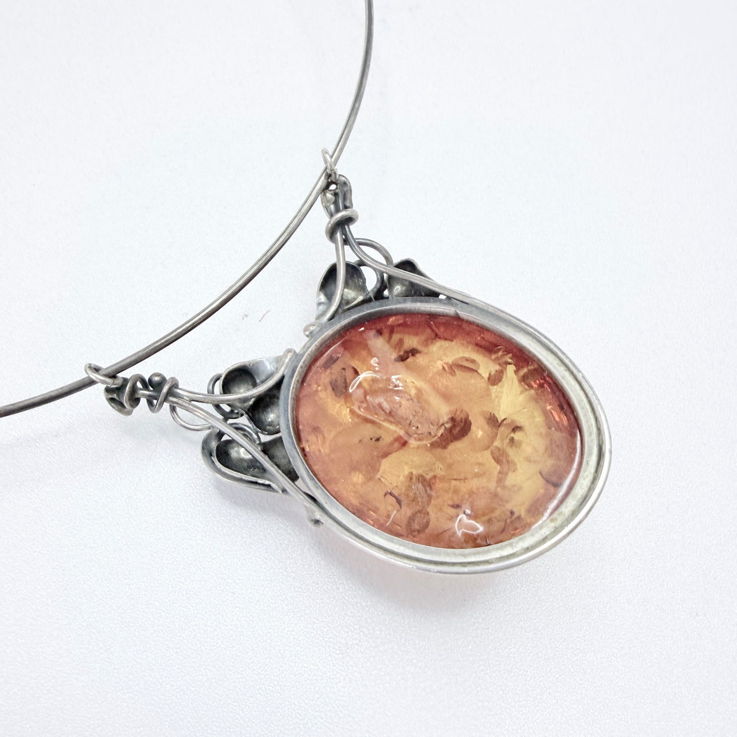 Bold Vintage Sterling Silver Amber Pendant Necklace.