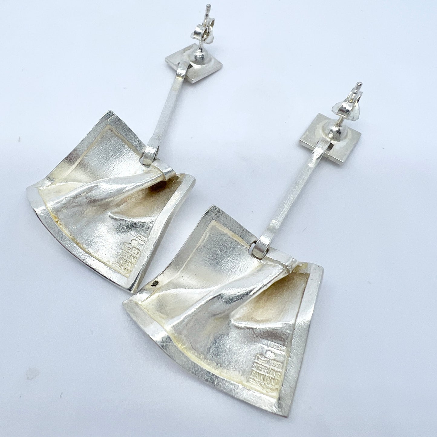 Björn Weckström for Lapponia, Finland 1971. Vintage Sterling Silver Earrings. Design: Galactic wind.