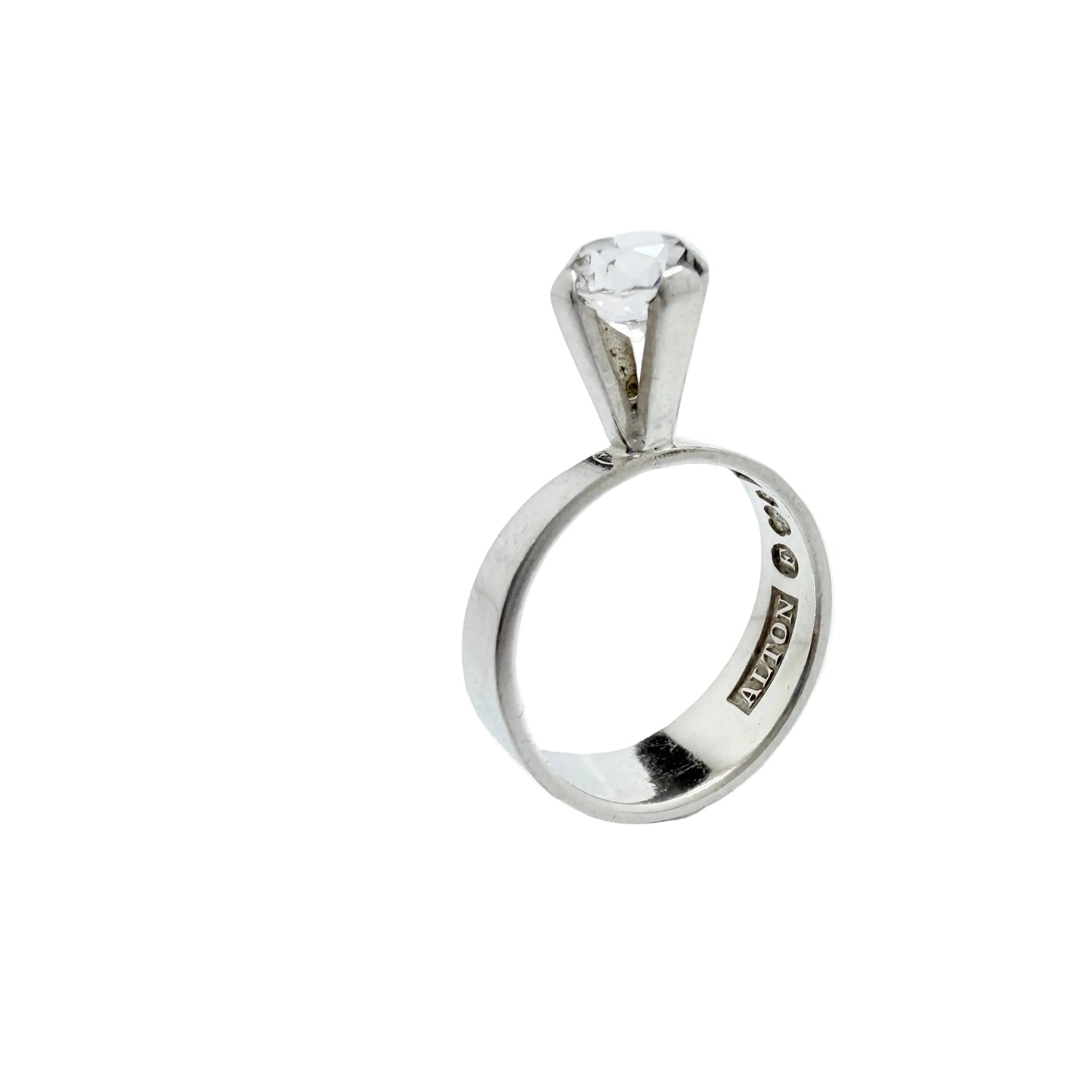 Alton, Sweden 1968. Vintage Sterling Silver Synthetic Spinel Ring.