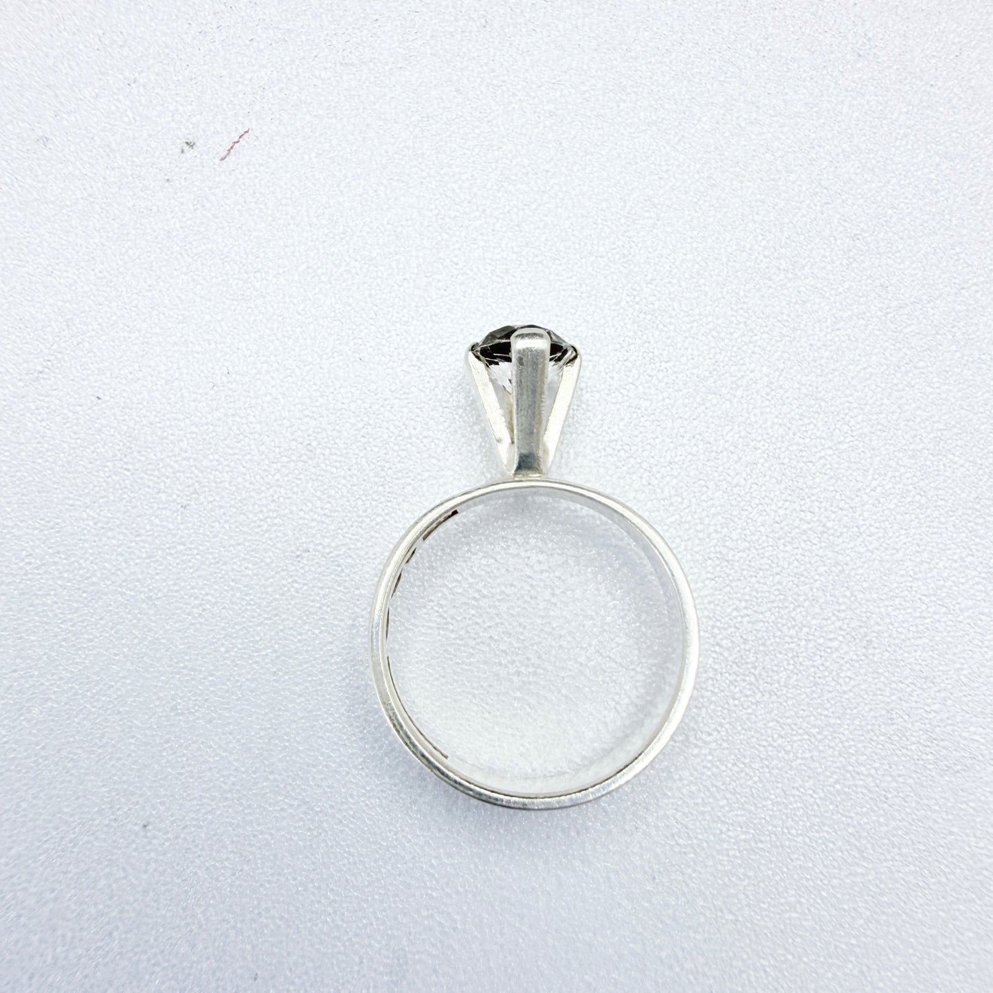 Alton, Sweden 1968. Vintage Sterling Silver Synthetic Spinel Ring.