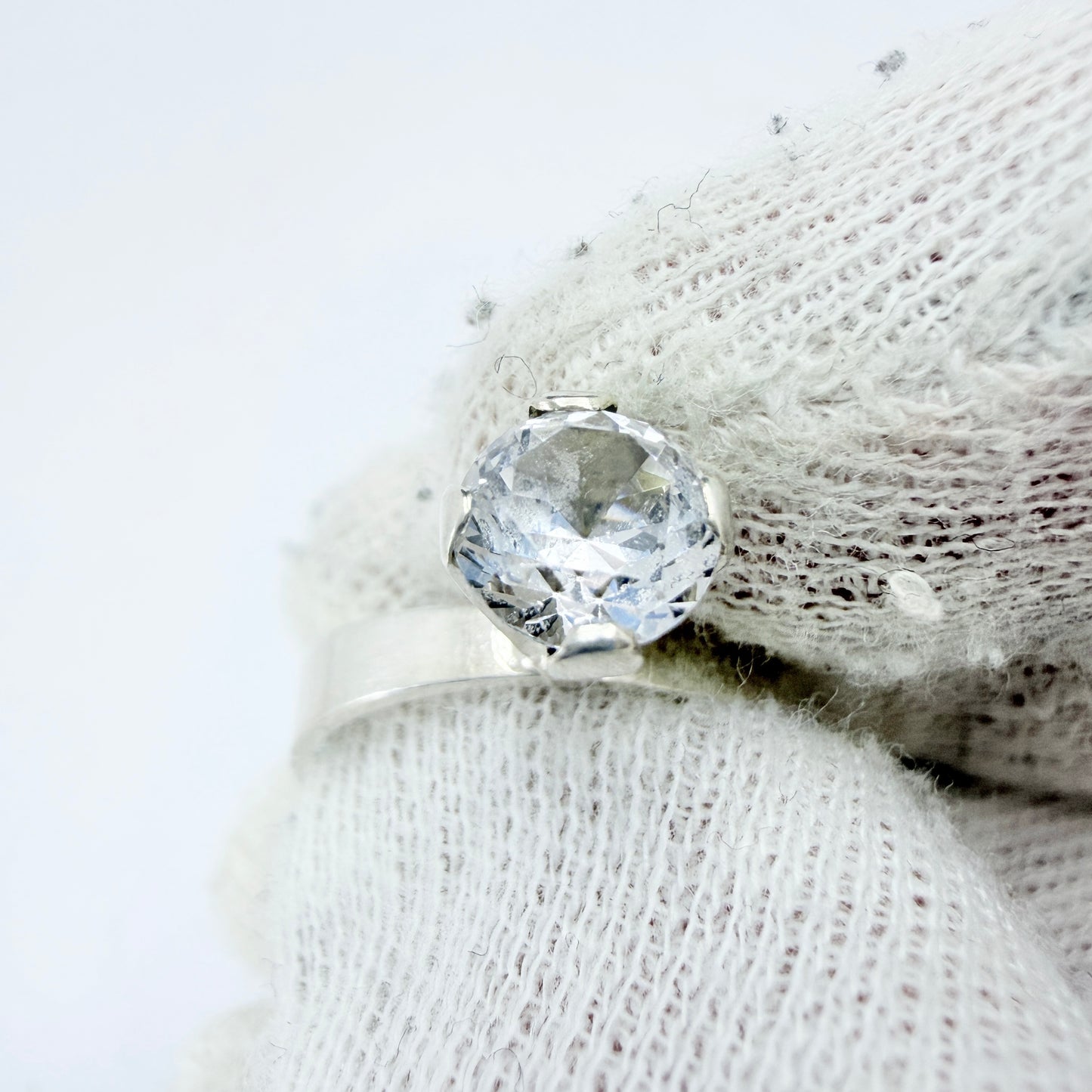 Alton, Sweden 1968. Vintage Sterling Silver Synthetic Spinel Ring.