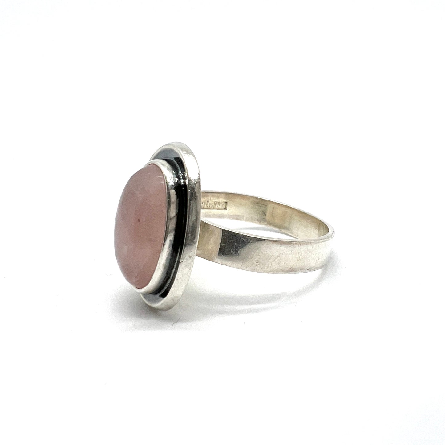 Martti Viikinniemi, Finland 1966. Vintage Solid Silver Rose Quartz Ring.