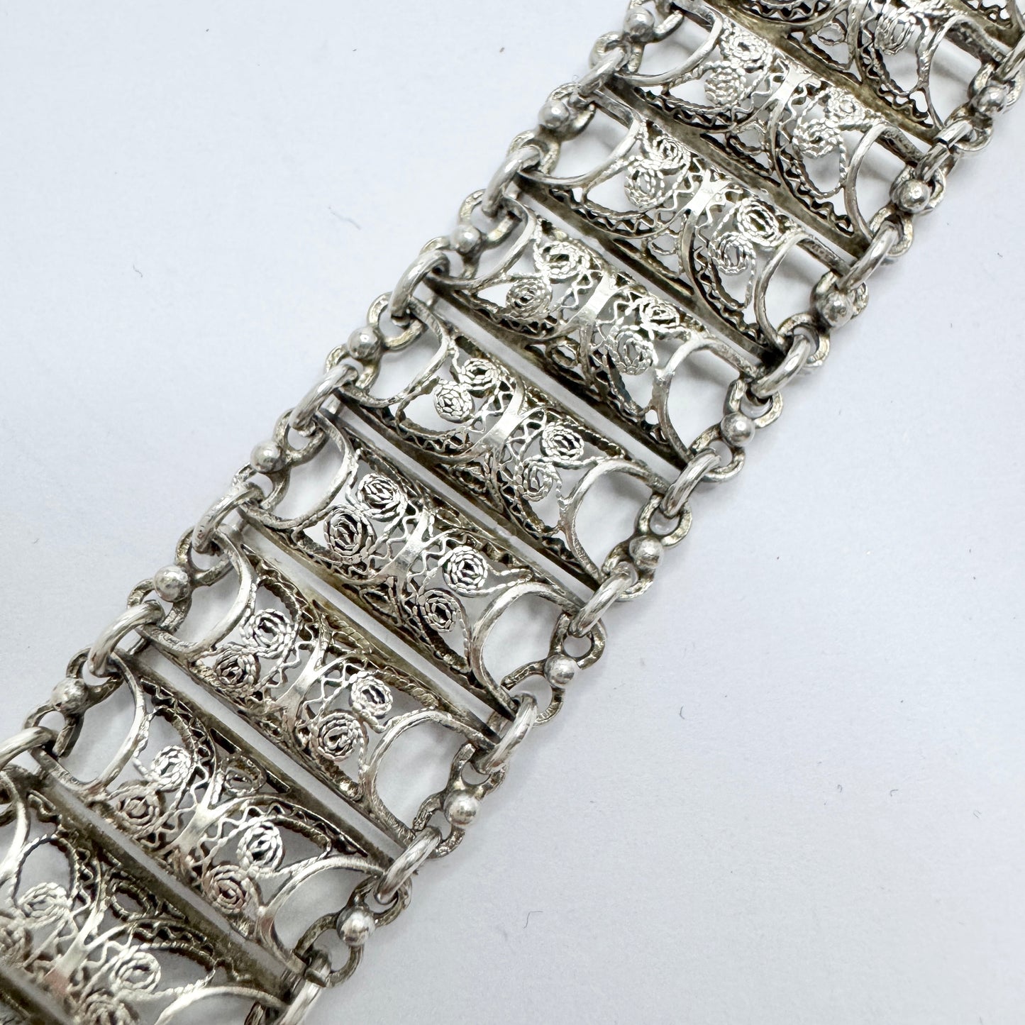 Italy pre 1933. Antique Solid Silver Filigree Bracelet.