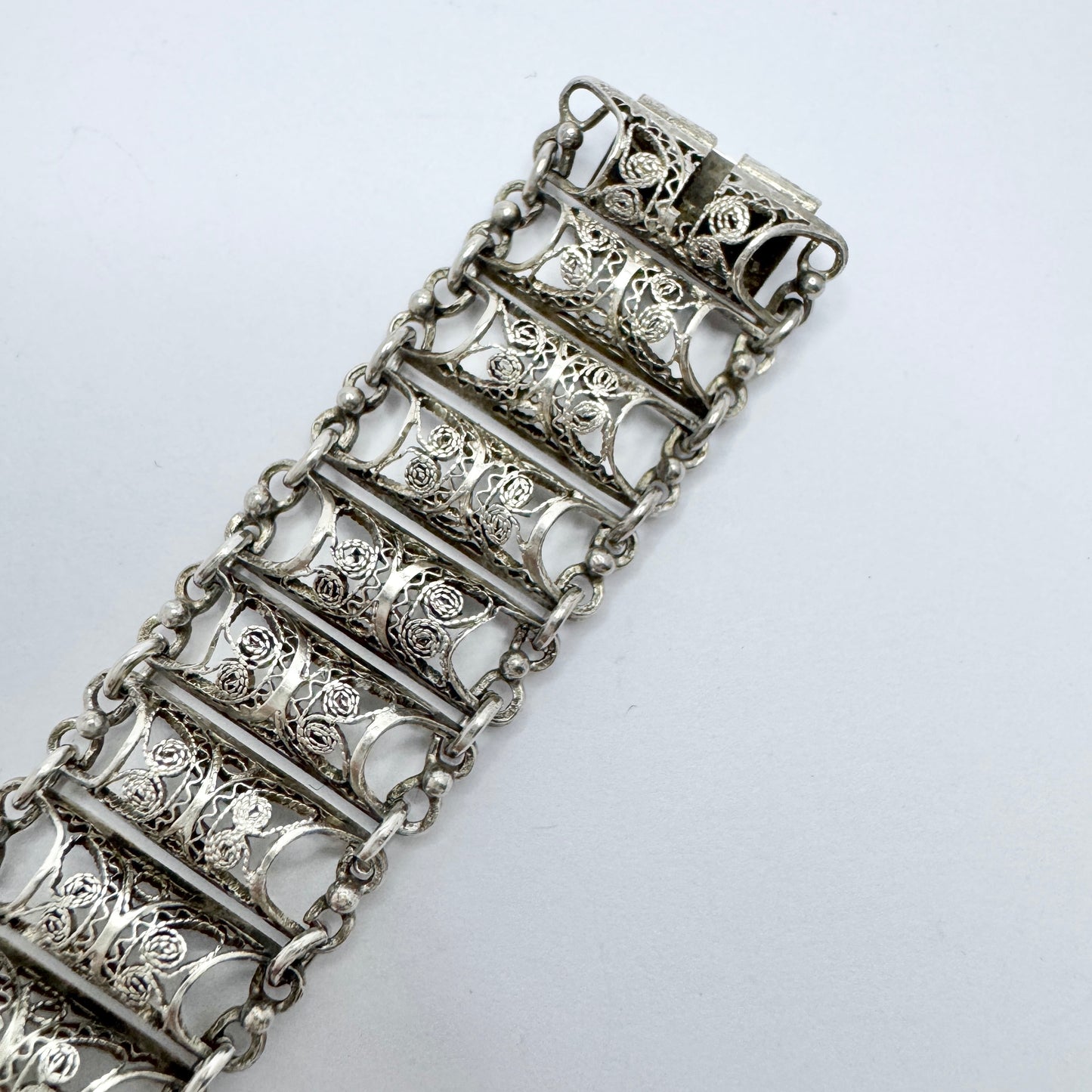 Italy pre 1933. Antique Solid Silver Filigree Bracelet.