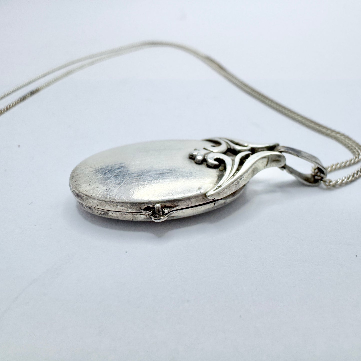 K&L-Kordes Lichtenfels, Germany ca 1950s. Solid Silver Locket Pendant Necklace.