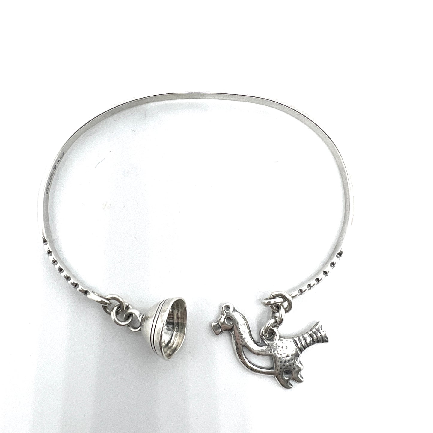 Kalevala Koru, Finland 1989. Vintage Sterling Silver Charm Bracelet.