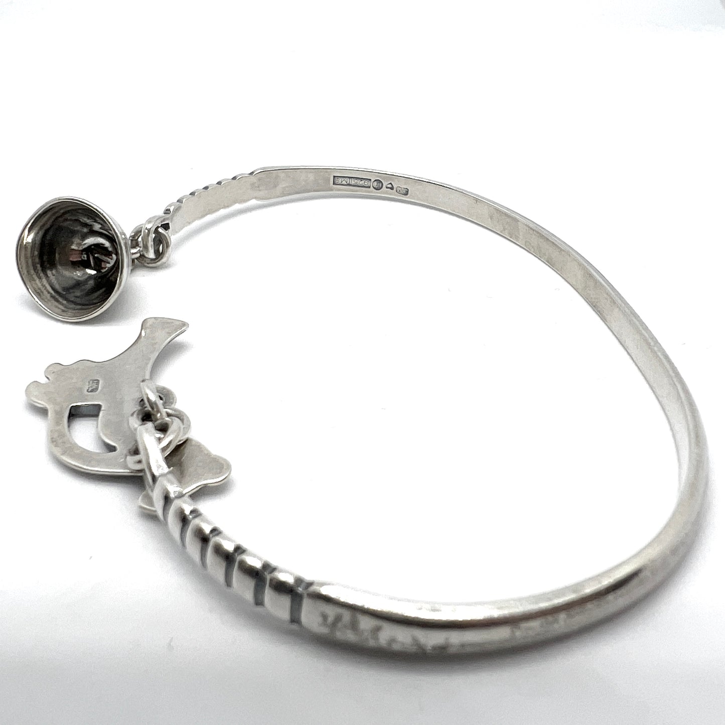 Kalevala Koru, Finland 1989. Vintage Sterling Silver Charm Bracelet.