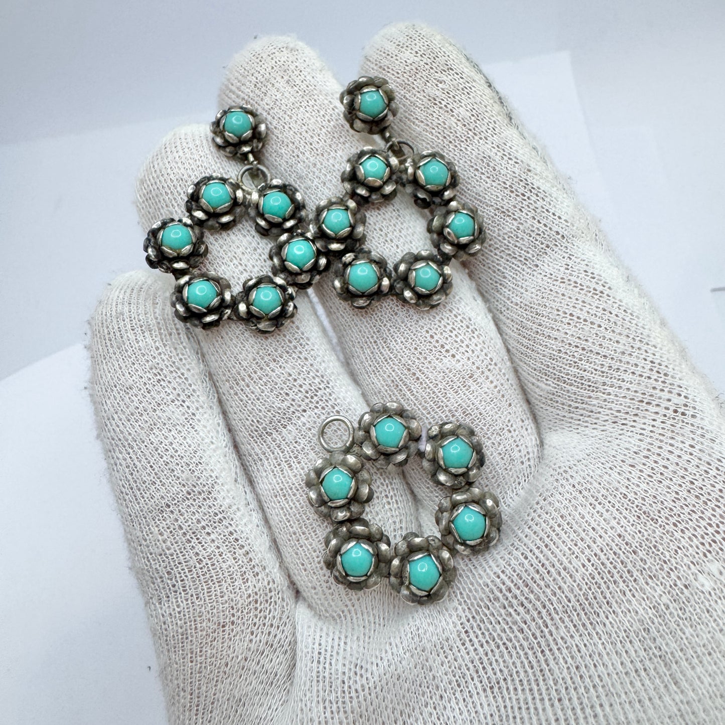 Mexico ca 1940. Vintage Sterling Silver Turquoise Earrings + Pendant.