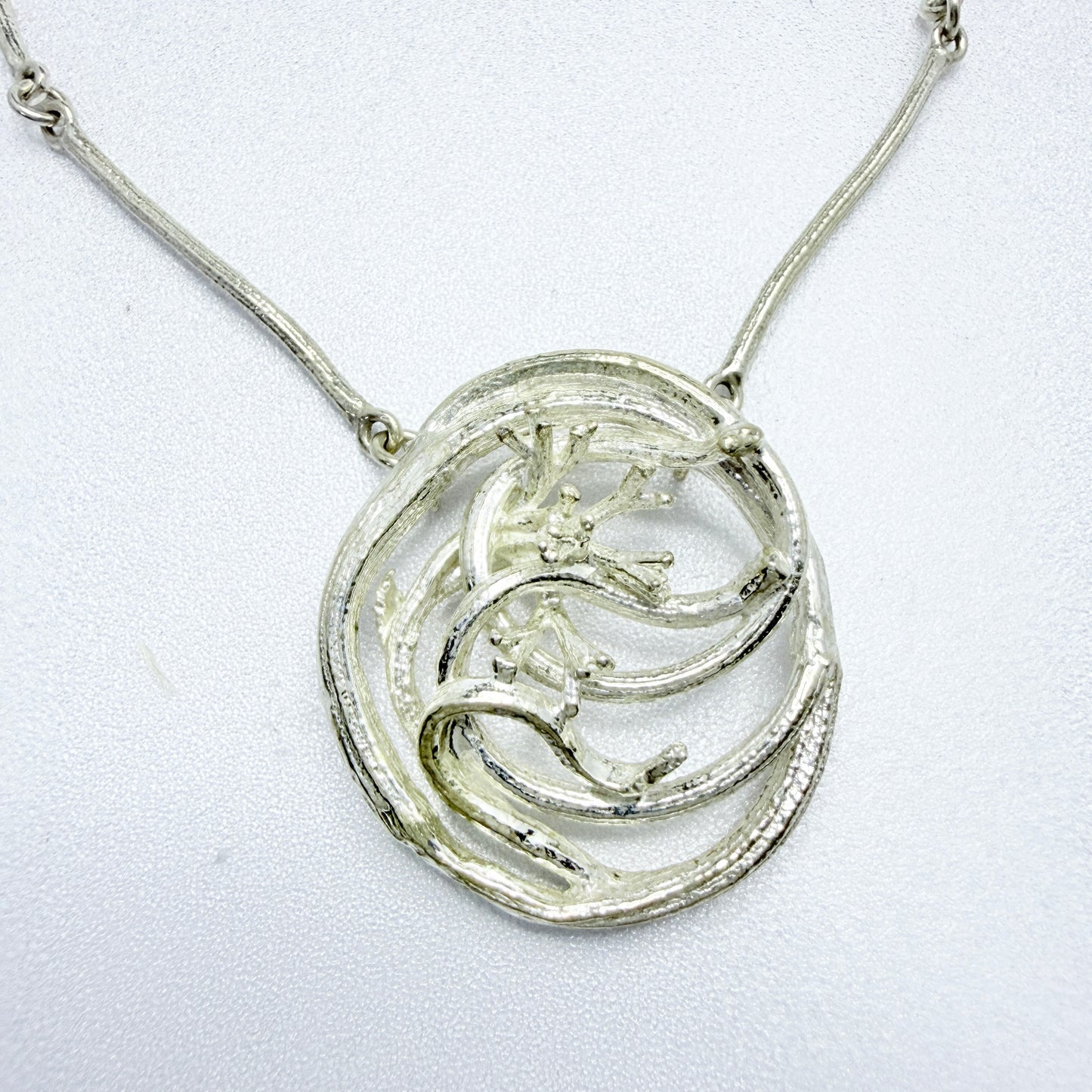 Flora Danica, Denmark. Vintage Sterling Silver Pendant Necklace.
