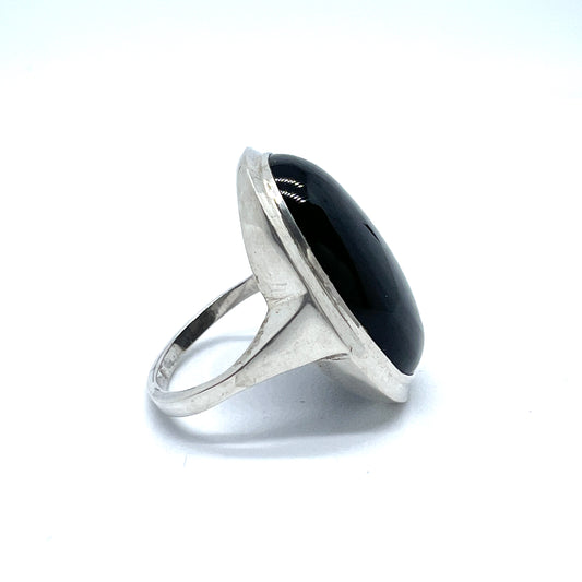 Sweden c 1960s. Vintage 835 Silver Onyx Ring.