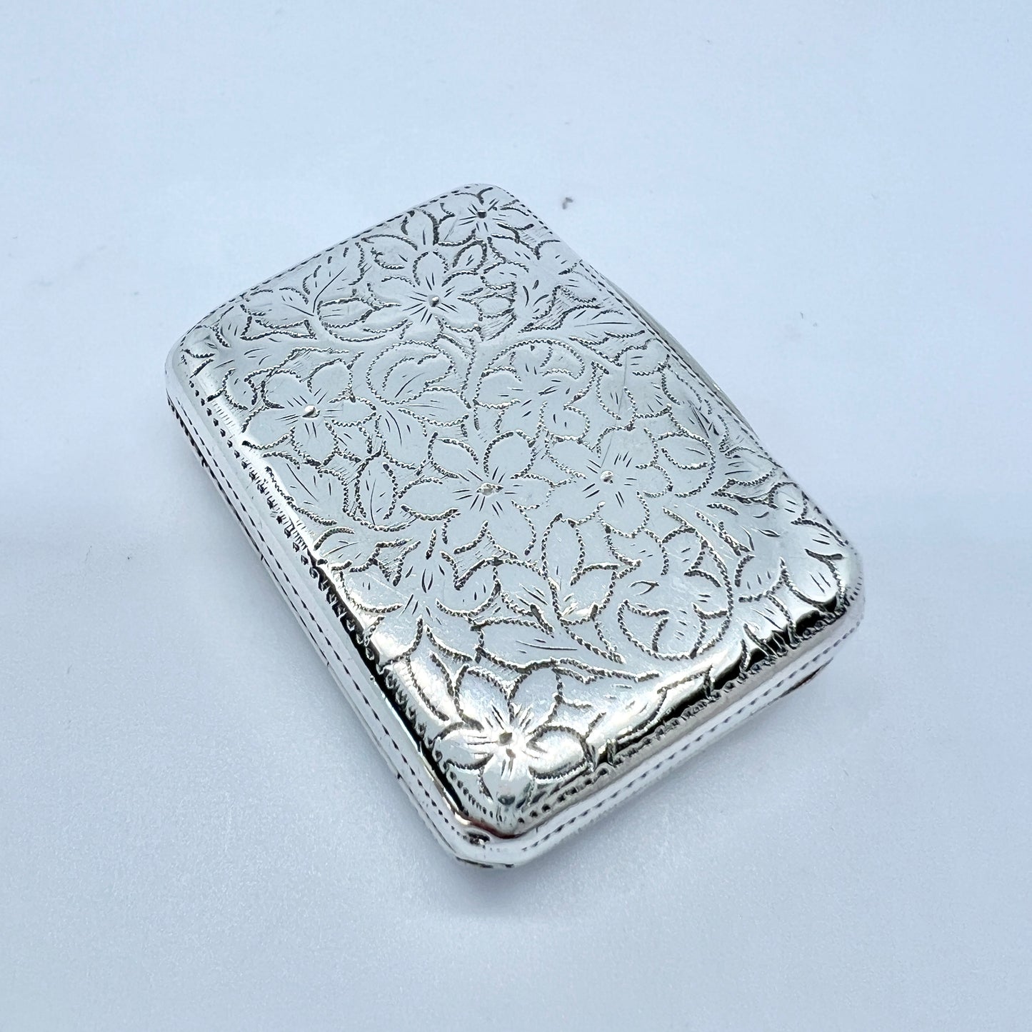 Thomas Shaw, Birmingham 1839. Antique Sterling Silver Vinaigrette Box.