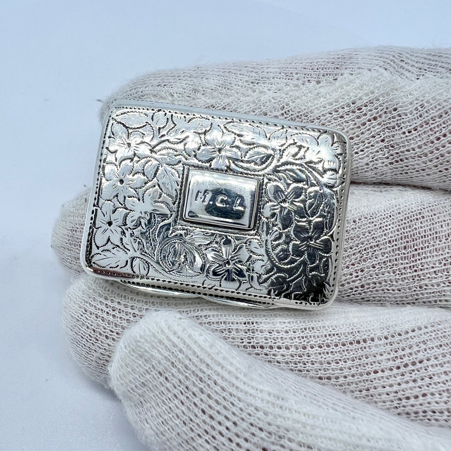 Thomas Shaw, Birmingham 1839. Antique Sterling Silver Vinaigrette Box.