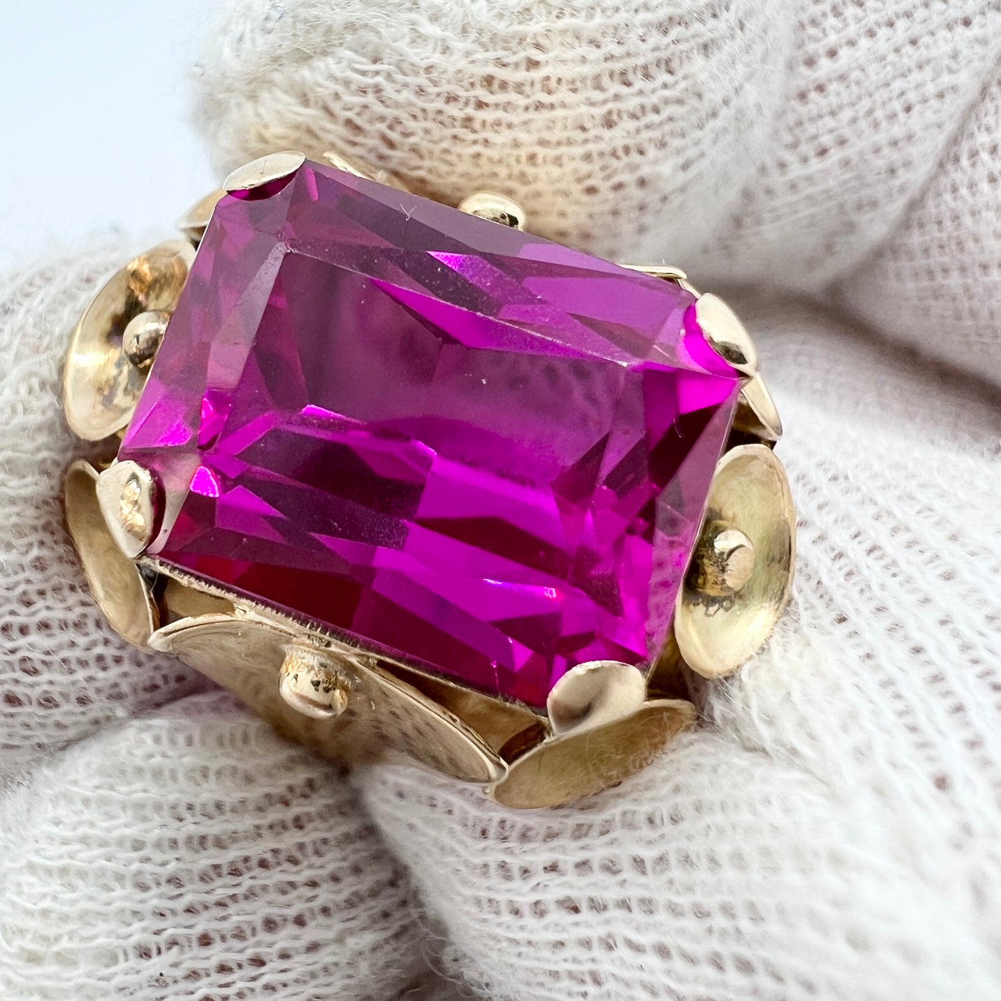 Eastern Europe 1950-60s. Vintage 14k Gold Synthetic Pink Sapphire Cocktail Ring.