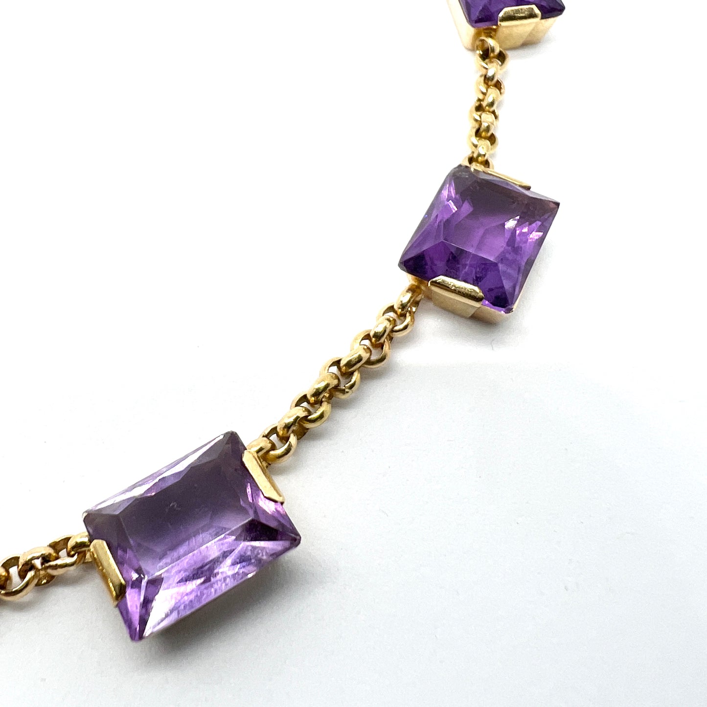 H A Jakobsson, Sweden 1953. Vintage Mid-century 18k Gold Amethyst Necklace.