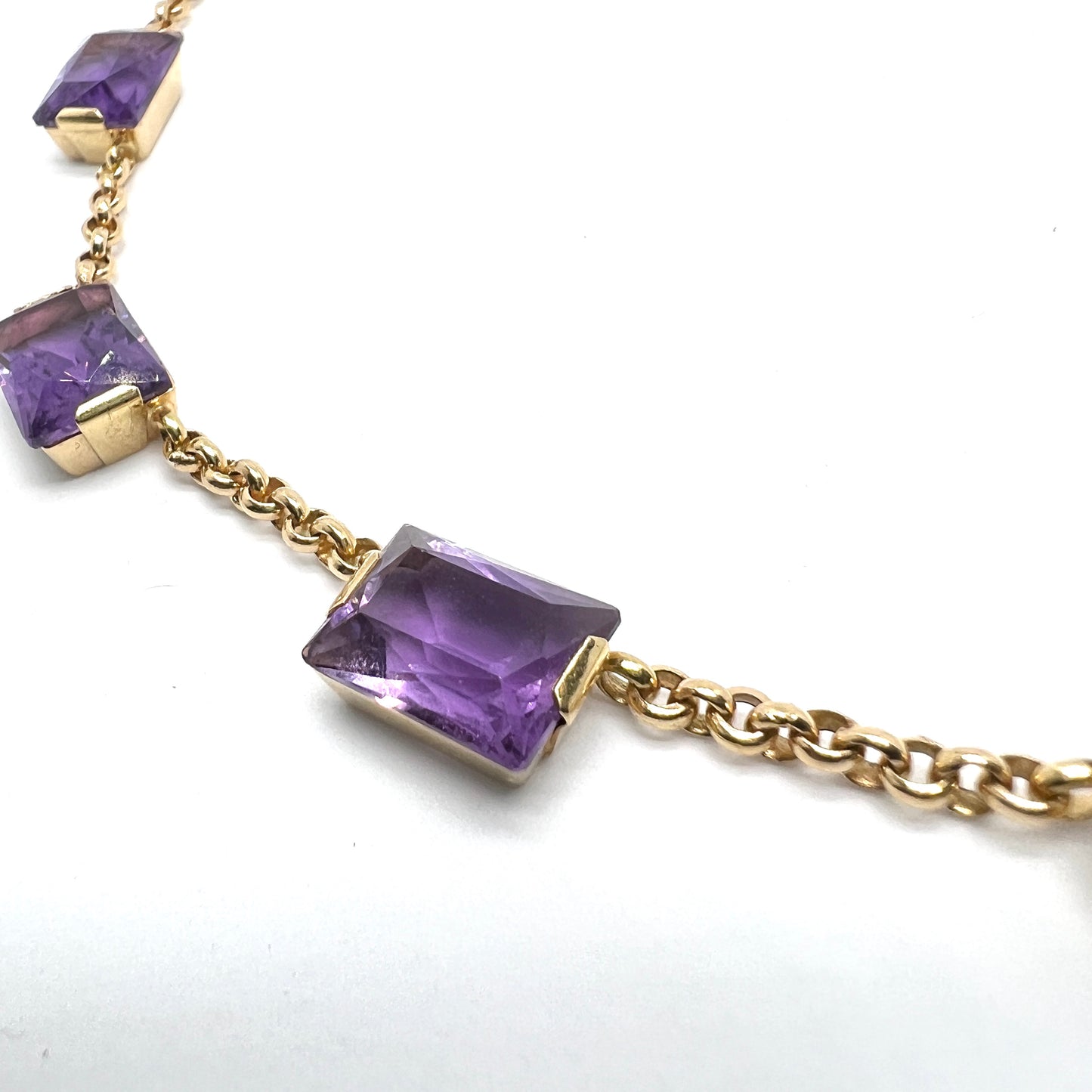 H A Jakobsson, Sweden 1953. Vintage Mid-century 18k Gold Amethyst Necklace.