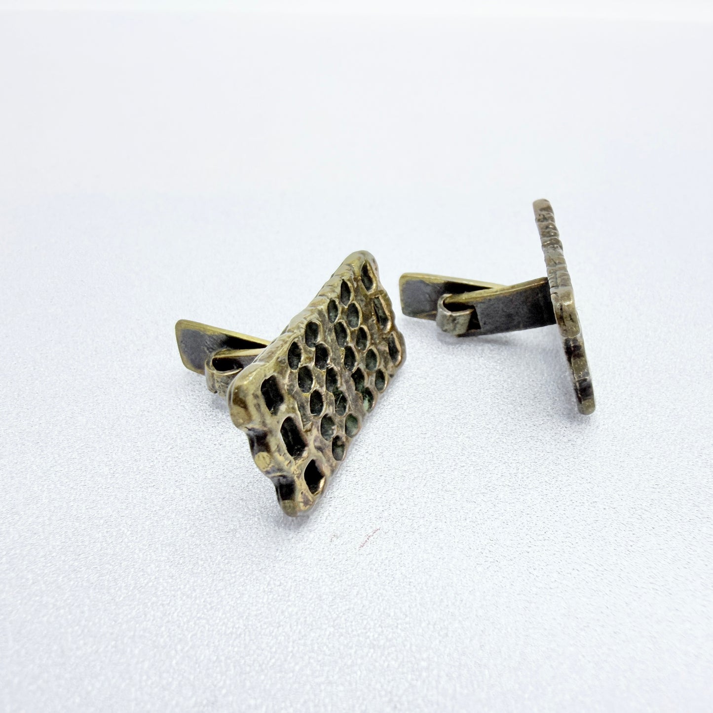 Pentti Sarpaneva, Finland 1970s. Large Vintage Bronze Cufflinks
