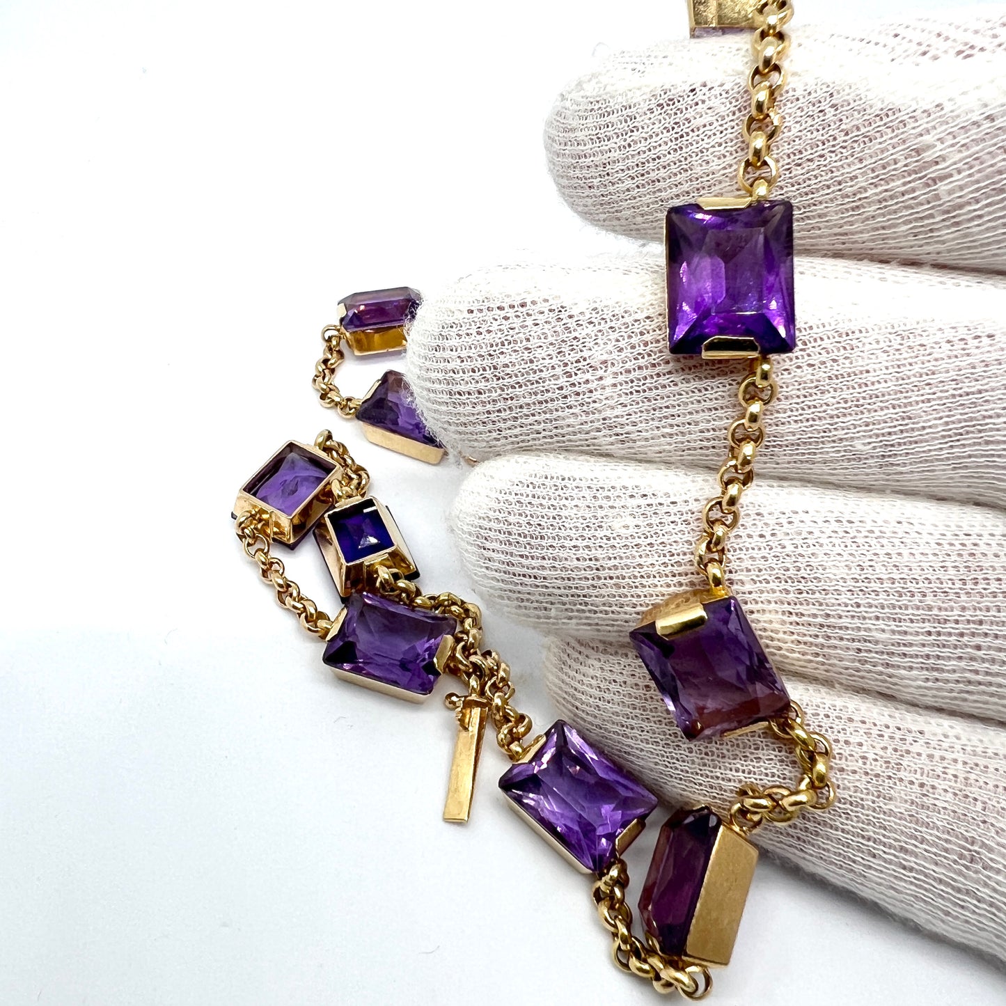 H A Jakobsson, Sweden 1953. Vintage Mid-century 18k Gold Amethyst Necklace.