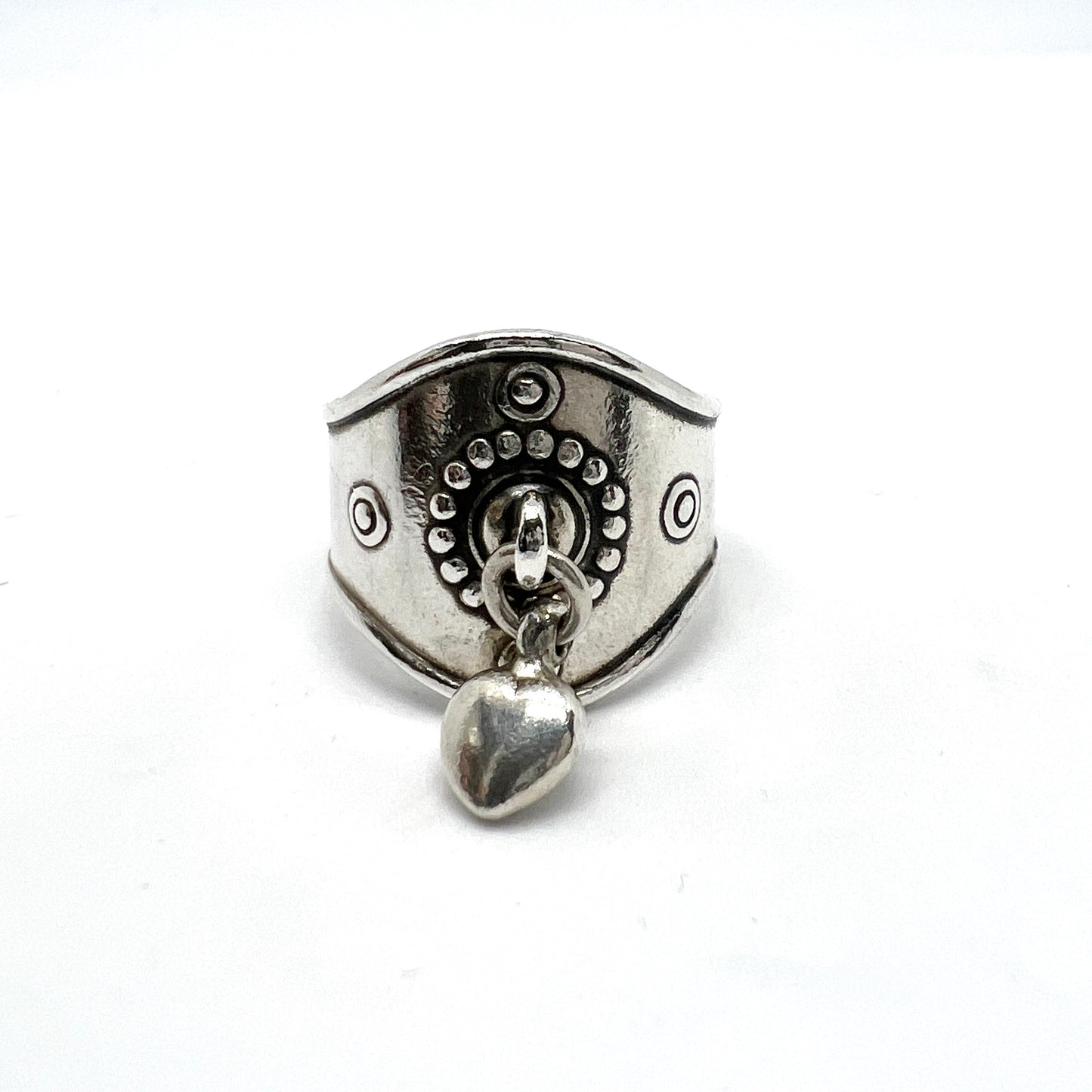 Kalevala Koru, Finland 2011. Sterling Silver Heart Charm Ring.