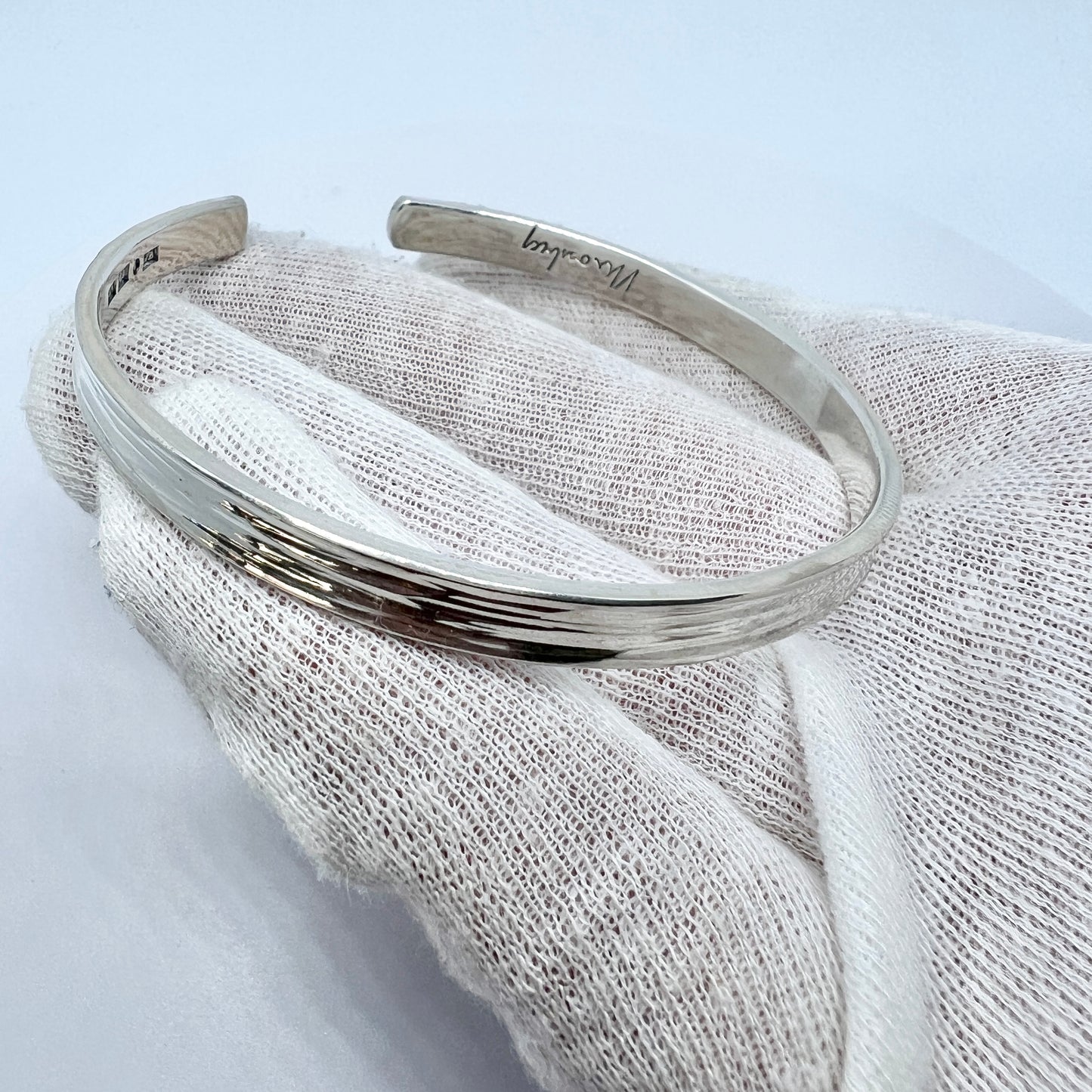 Victor Mossberg, Sweden 1995. Vintage Sterling Silver Bracelet. Signed.