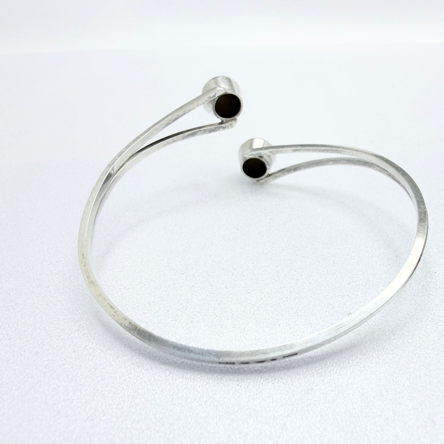 Martin Öhman, Sweden 1962. Vintage Sterling Silver Tiger's Eye Arm Cuff Bracelet.