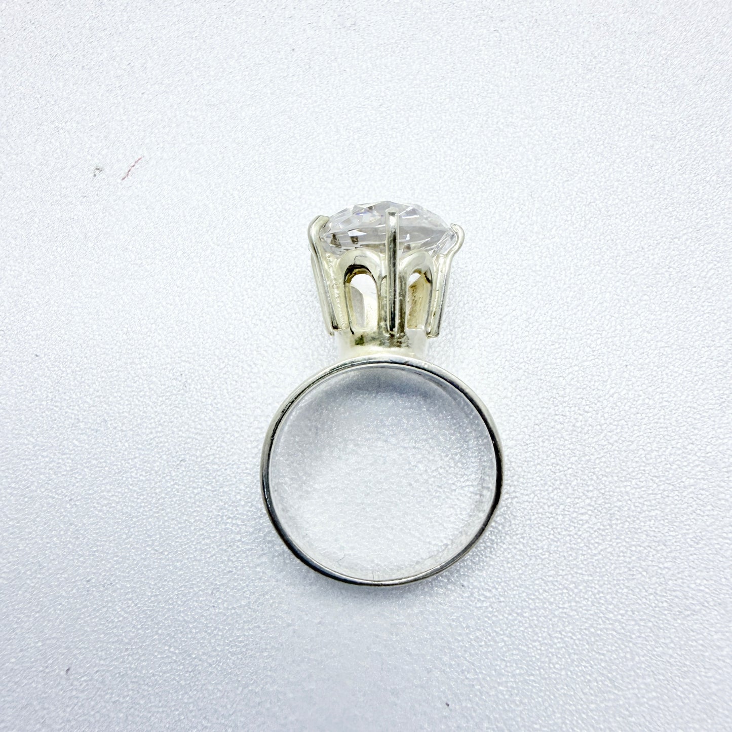 Alton, Sweden 1967. Vintage Sterling Silver Synthetic Spinel Ring.
