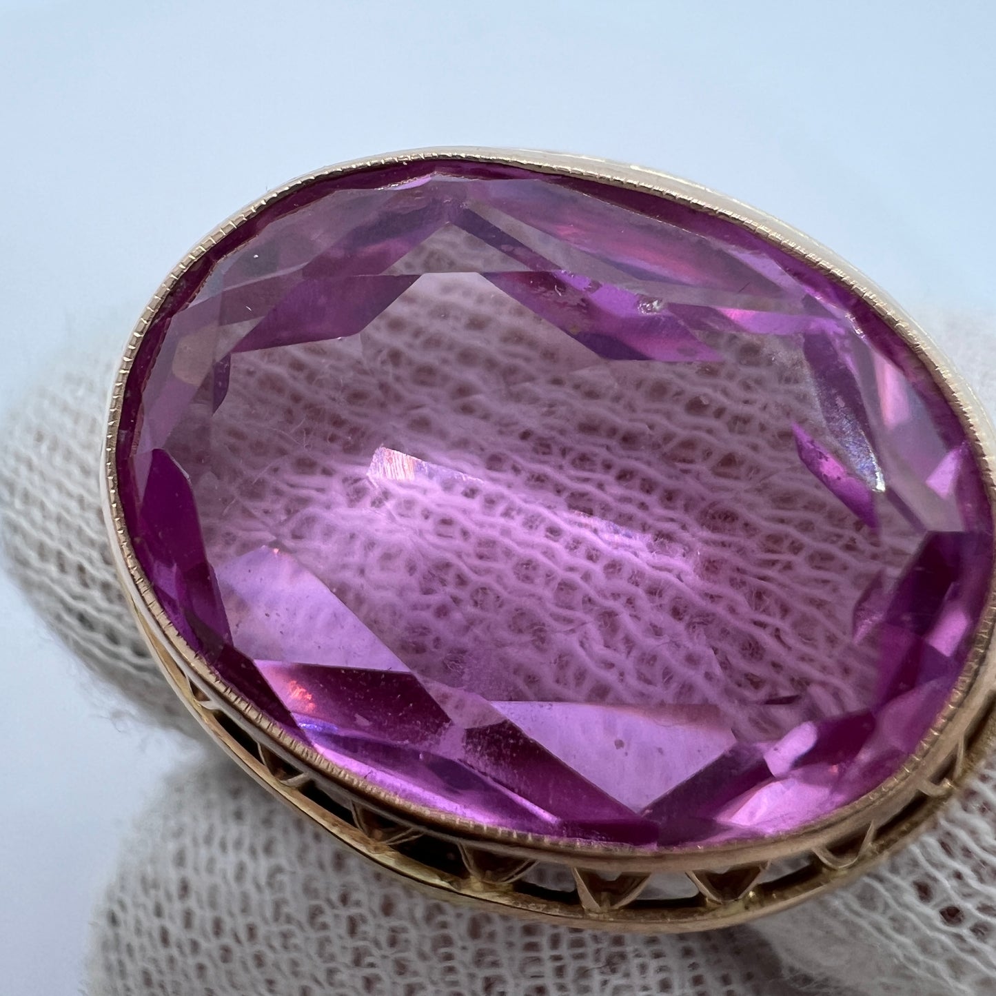 Krakow, Poland 1960-70s. Bold Vintage 14k Gold Synthetic Pink Sapphire Ring.