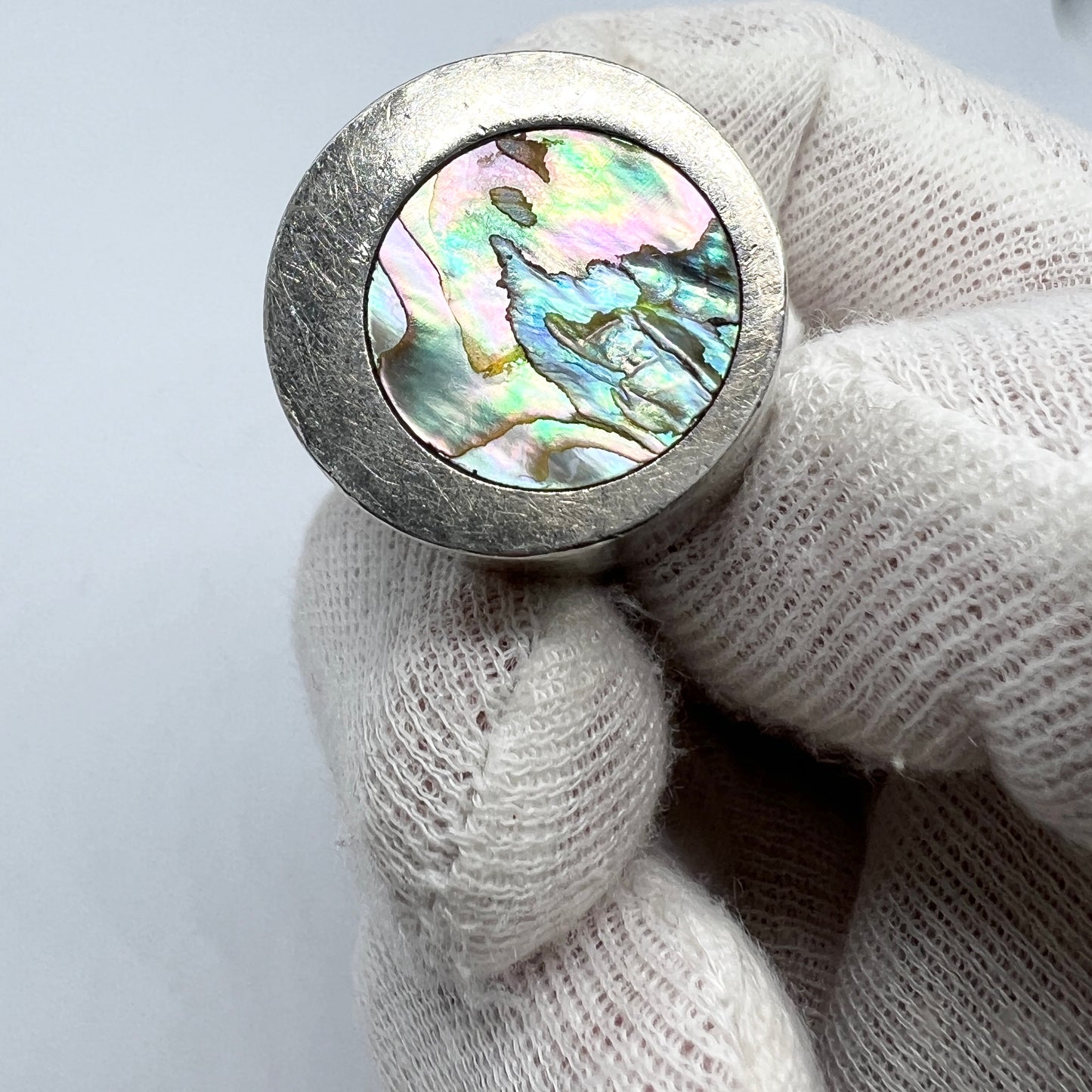 Denmark. Vintage c 1960s Chunky Modernist Sterling Silver Abalone Ring.