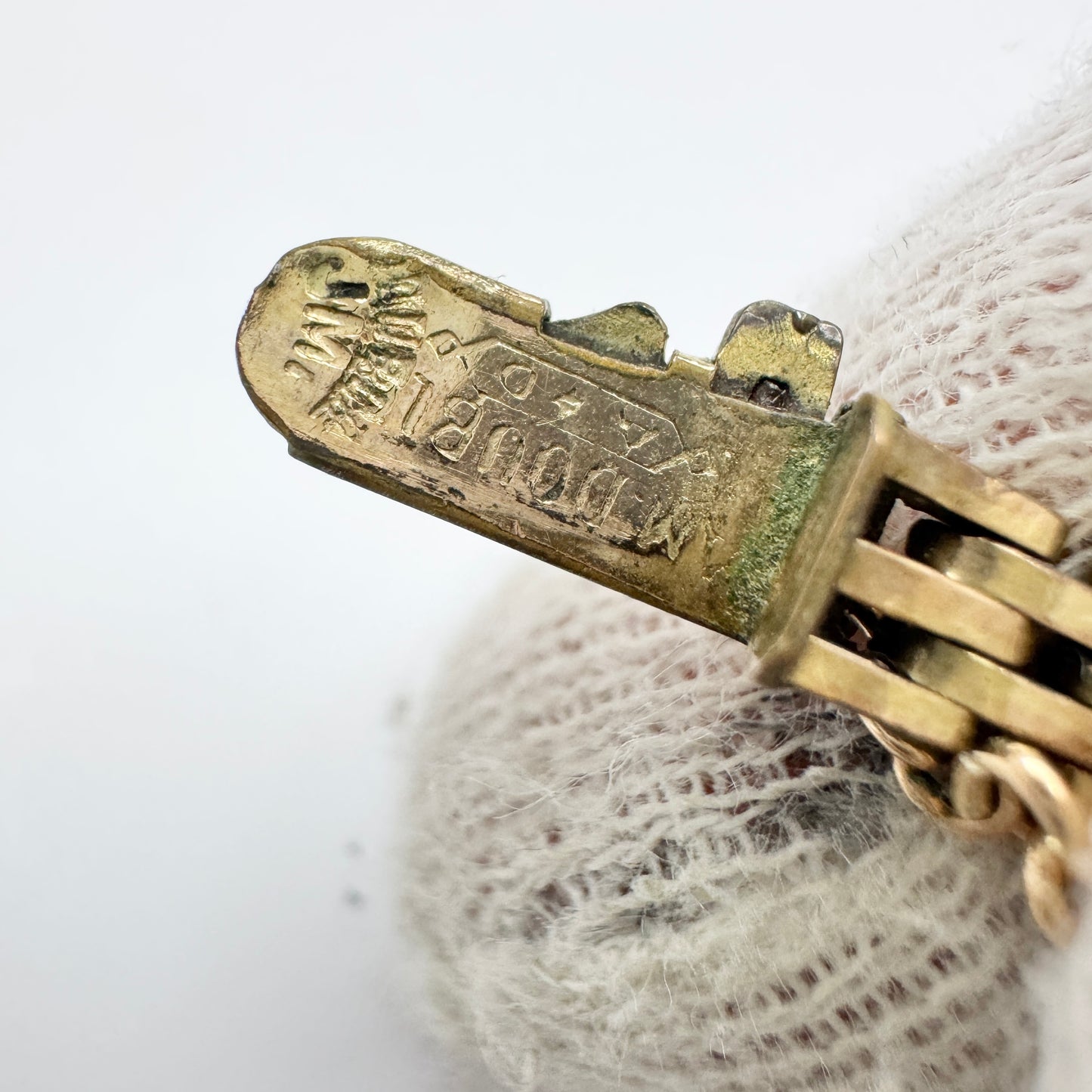 Andreas Daub, Germany ca 1930. Vintage Art Deco Gold Doublé Metal Paste Bracelet.