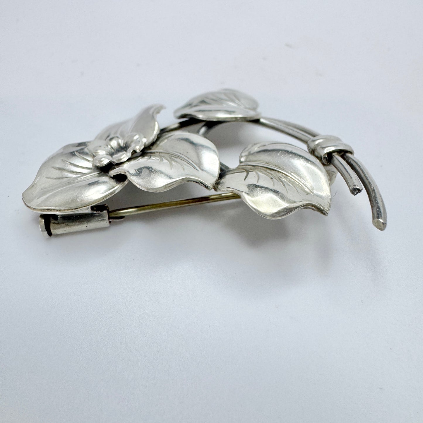 Kaplan, Sweden 1953. Vintage Solid Silver Flower Brooch.