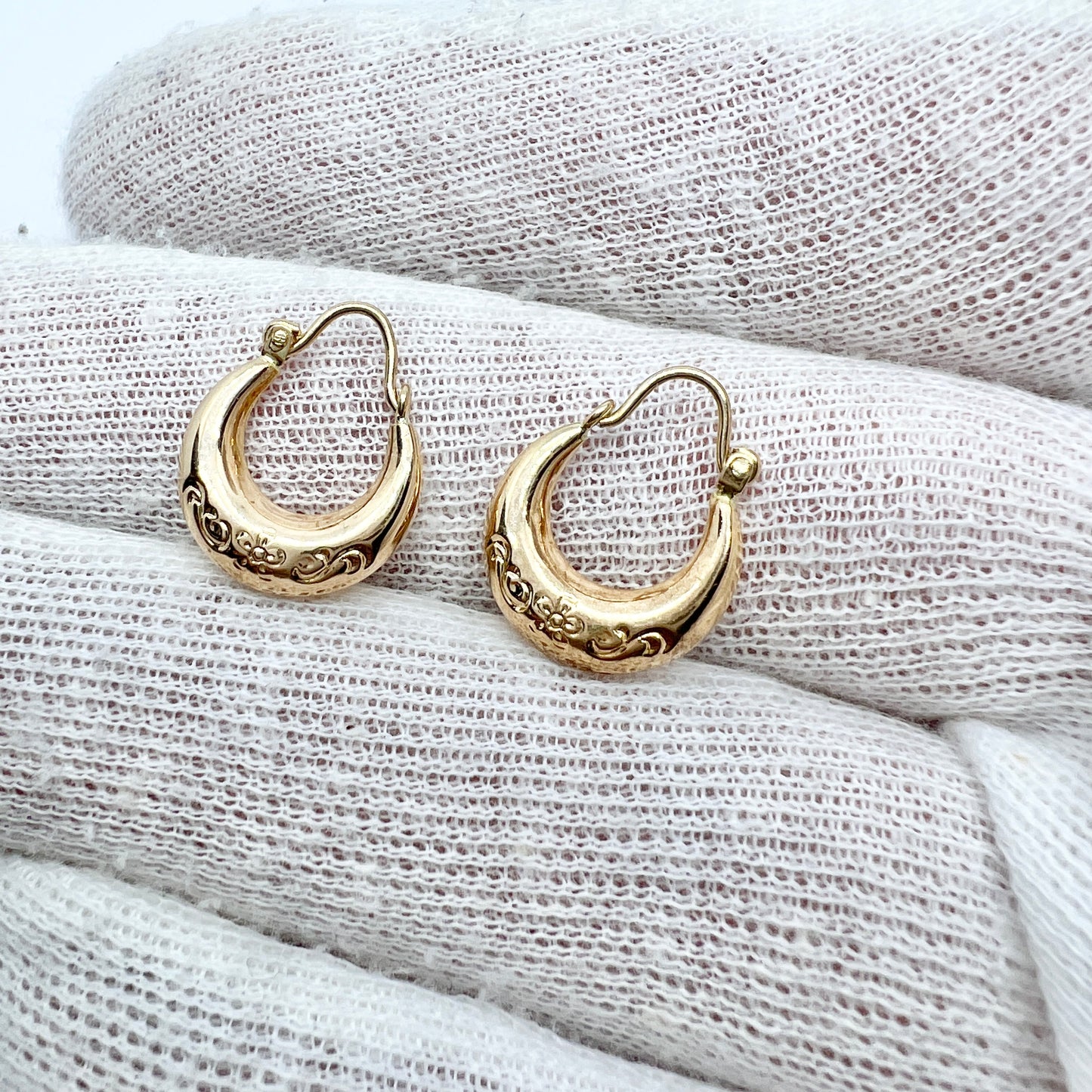 Ekström, Sweden 1950s. Vintage 18k Gold Earrings.