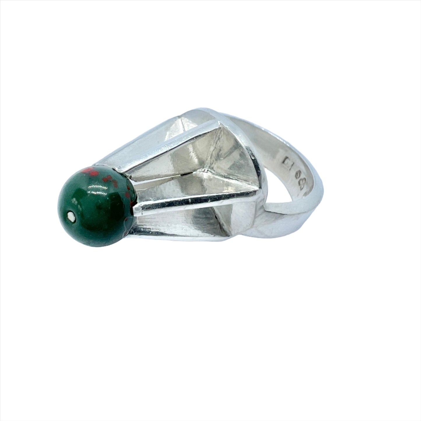 Åke Stavenow, Sweden 1959. Vintage Mid-century Modern Sterling Silver Bloodstone Ring.