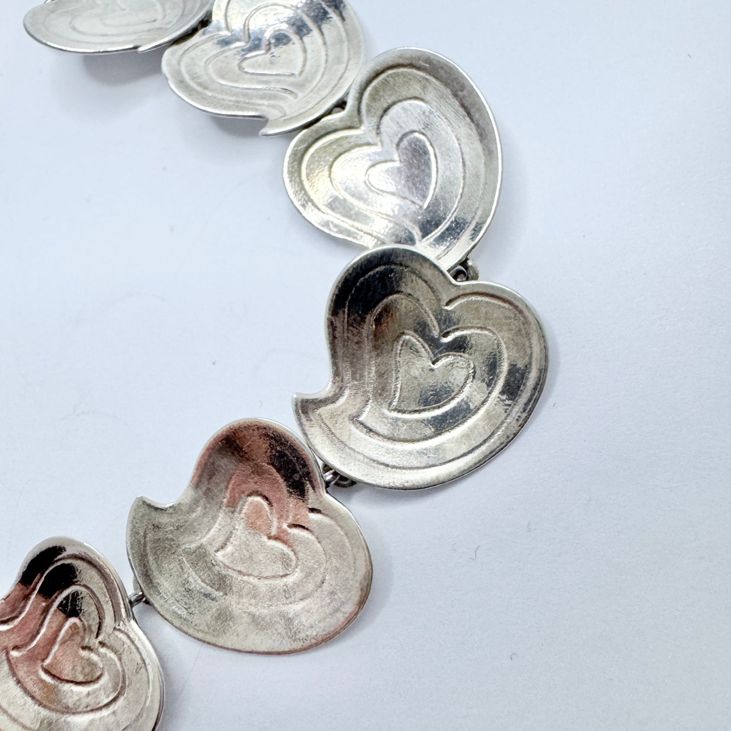 Gsons, Sweden 1970s. Vintage Sterling Silver Heart Link Bracelet.