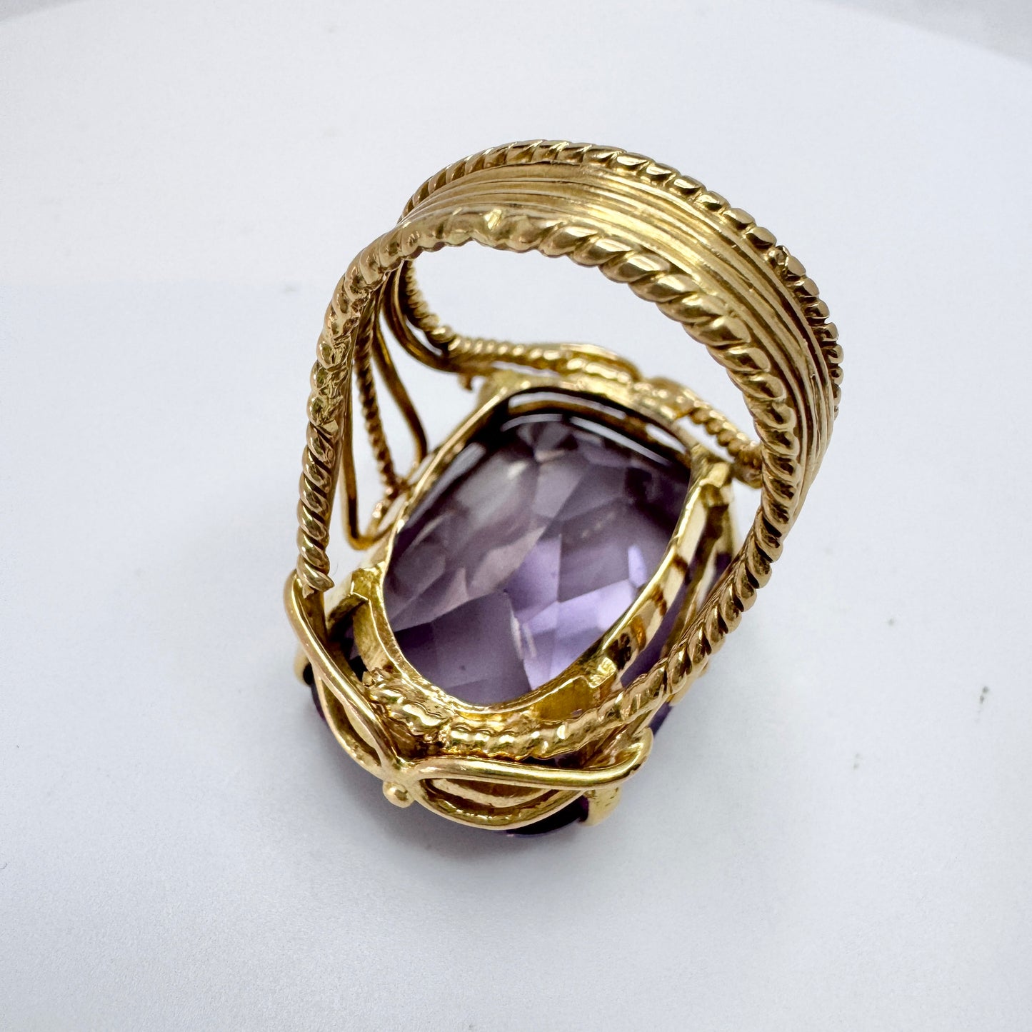 Eastern Mediterranean Bold Vintage 18k Gold Synthetic Purple Sapphire Ring. 23gram