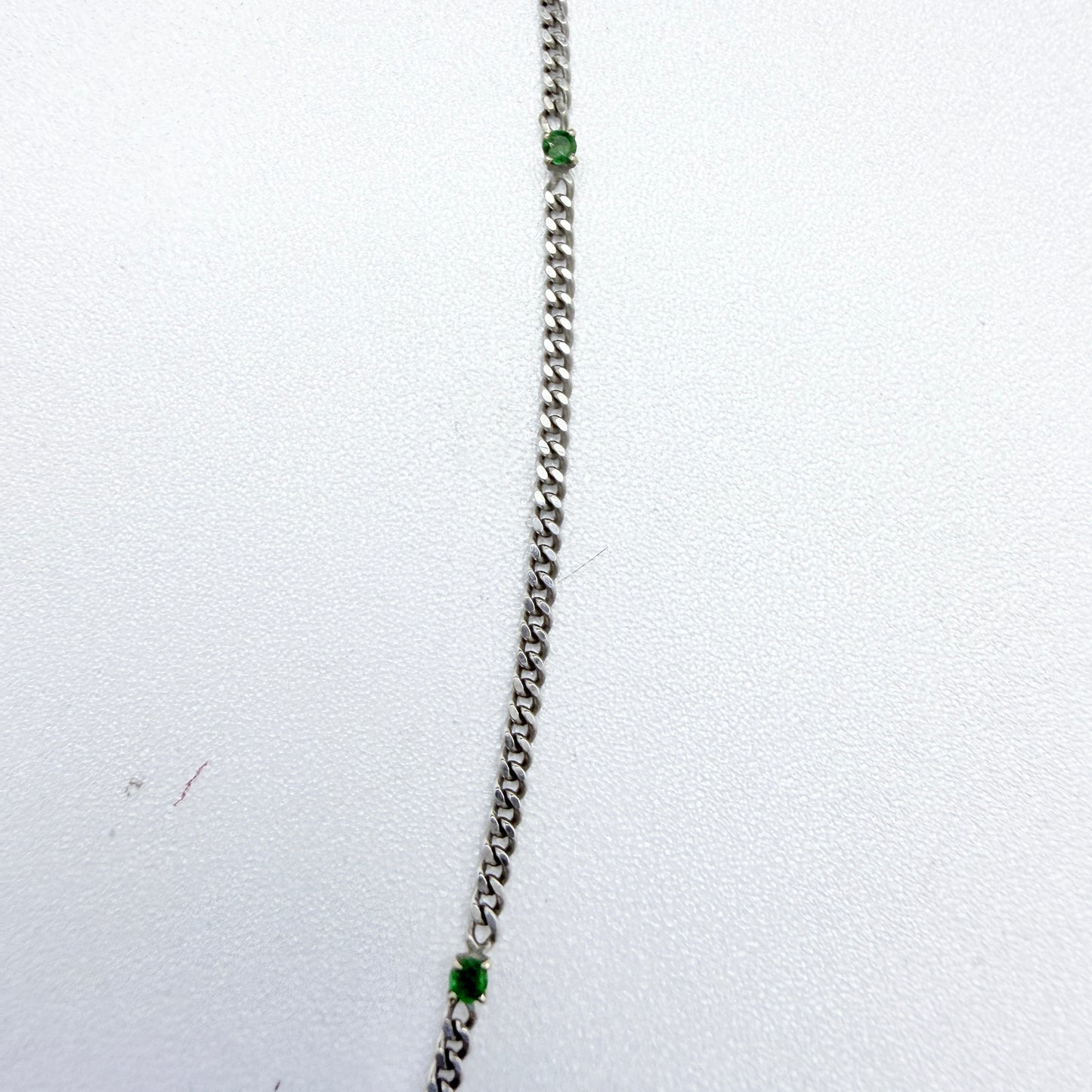 Sweden. Vintage 18k Gold Emerald Necklace.