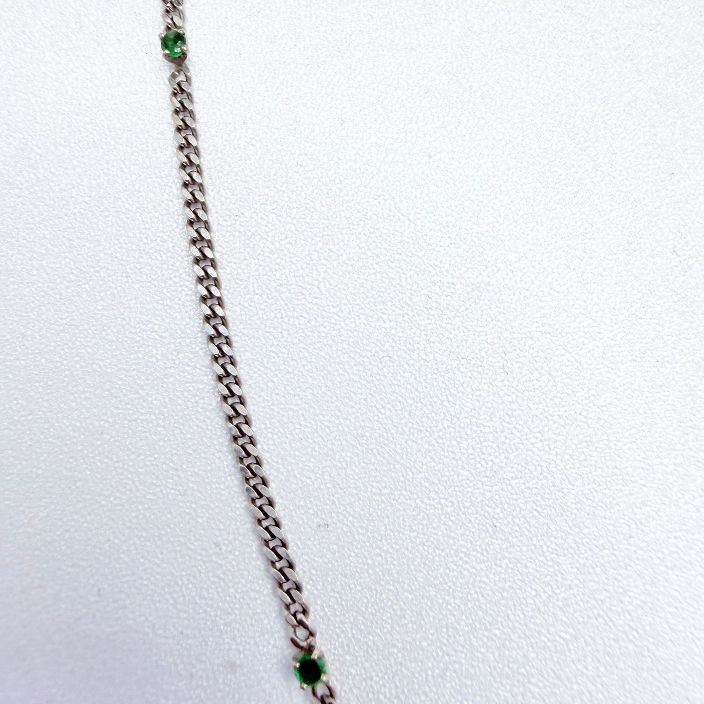 Sweden. Vintage 18k Gold Emerald Necklace.